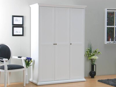 Tvilum Driedeurs kledingkast wit Venetië