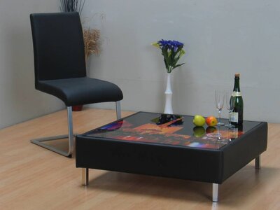 Vierkante salontafel zwart ‘Casino’ met gekleurde opdruk