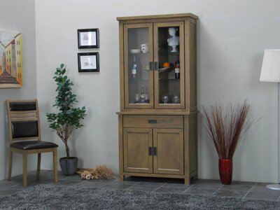 Vitrinekast Nordic dressoir met opzet