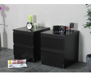 Twee nachtkastjes set koloniaal Naia Tvilum