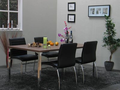 Tvilum Eetkamerset Frank tafel + 4 zwarte stoelen Denver