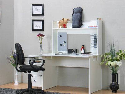 Tvilum Bureau wit Jubee