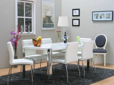 Amy eethoek 160x90 wit hoogglans incl 6 stoelen wit
