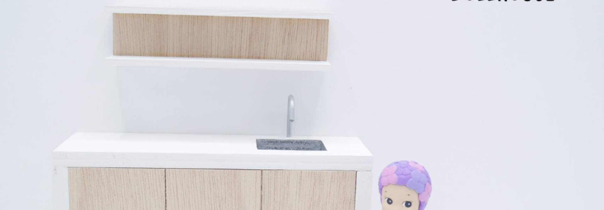 Houten keuken witte details 18 cm