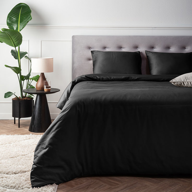 Satin Luxury - Zwart Satin Luxury - Zwart