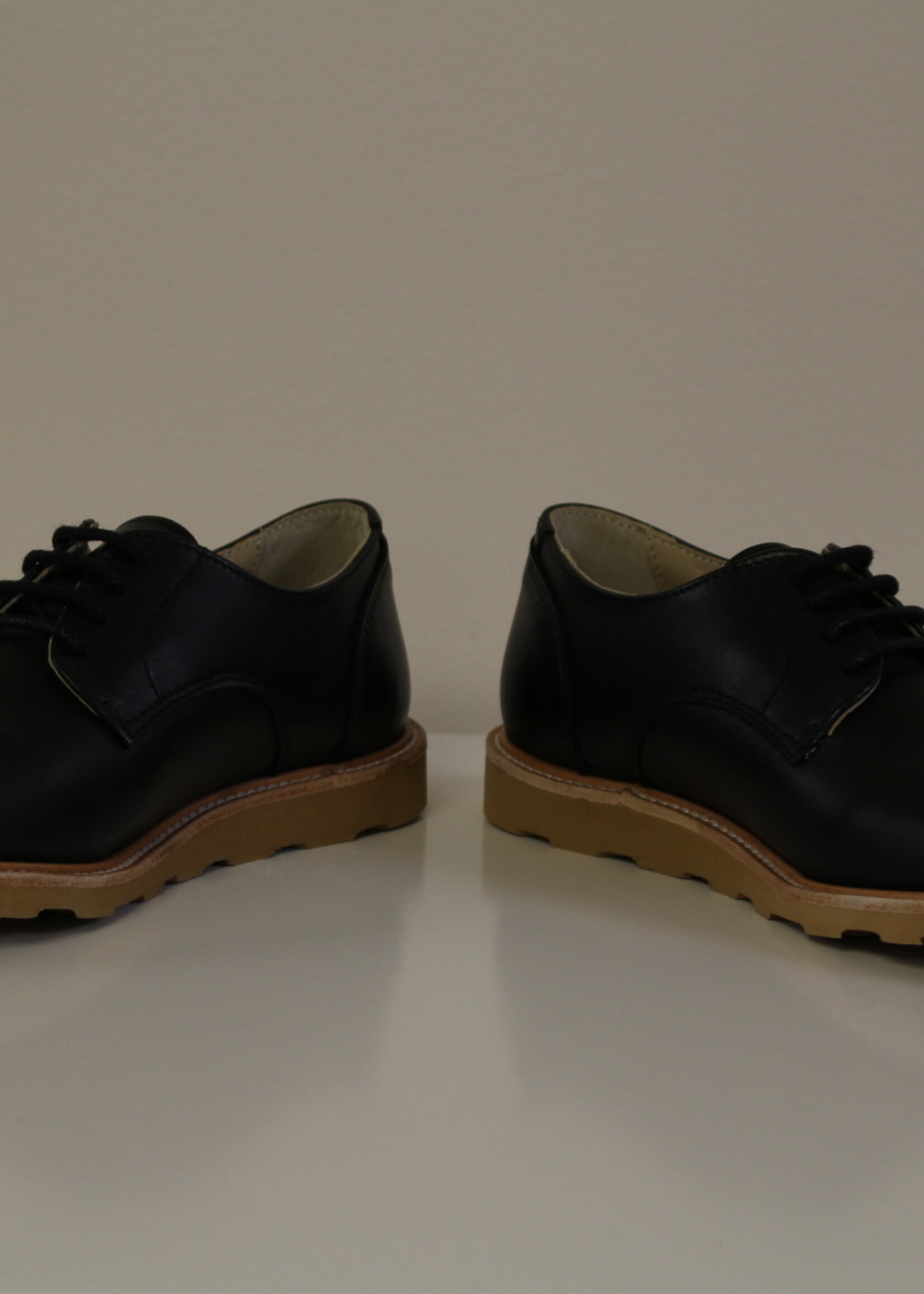 Young Soles Reggie leather derby black