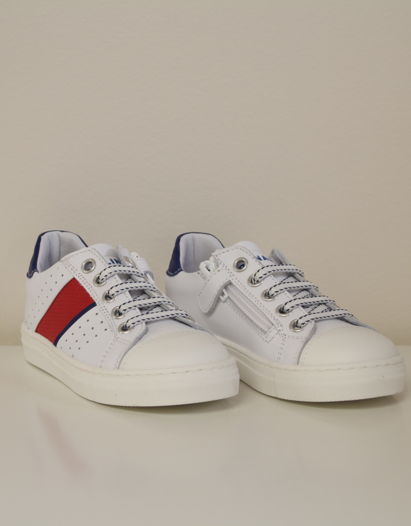Banaline witte sneaker rood accent - Benjamine