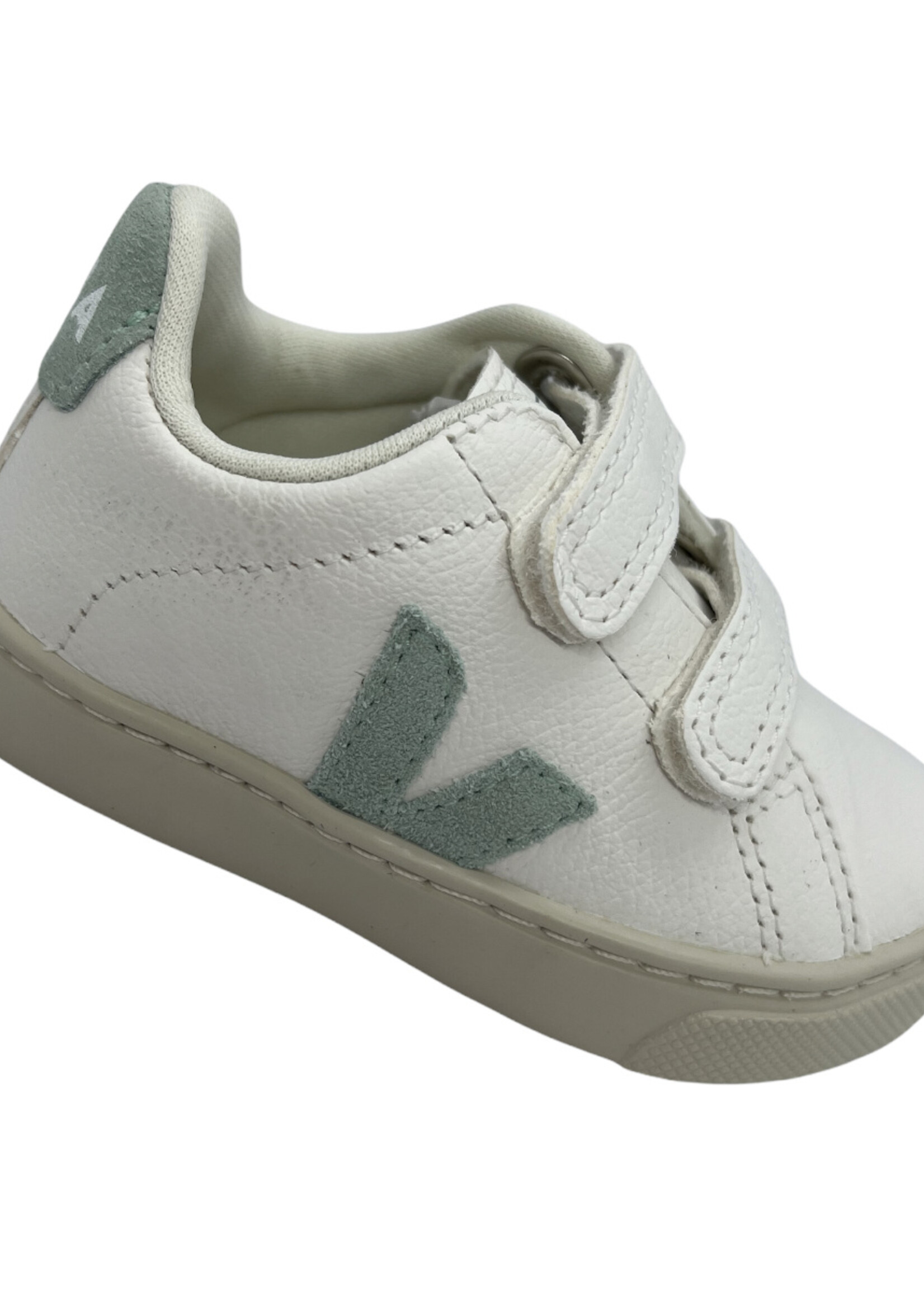 VEJA small esplar velcro extra white matcha