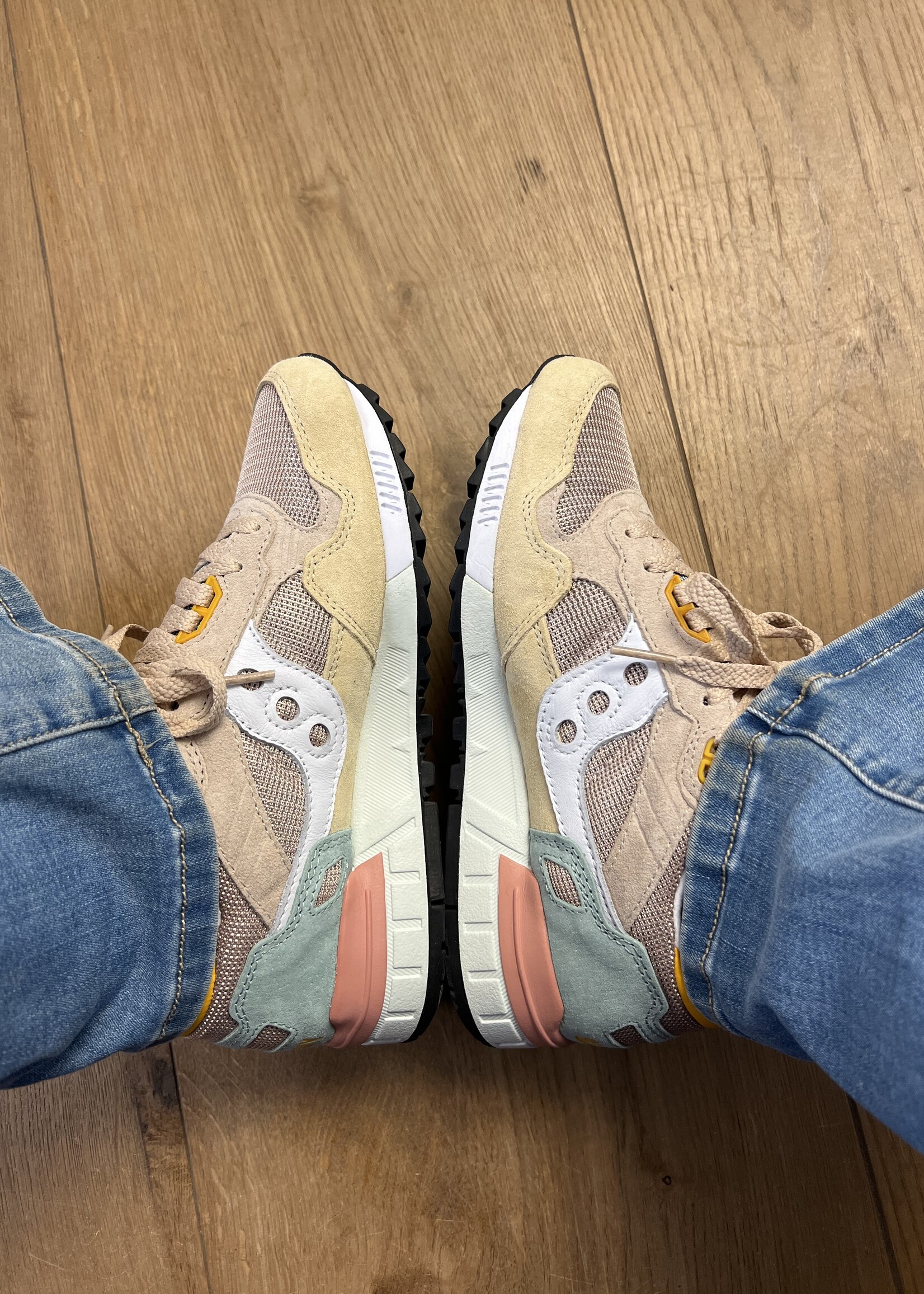 Saucony shadow 5000 white beige