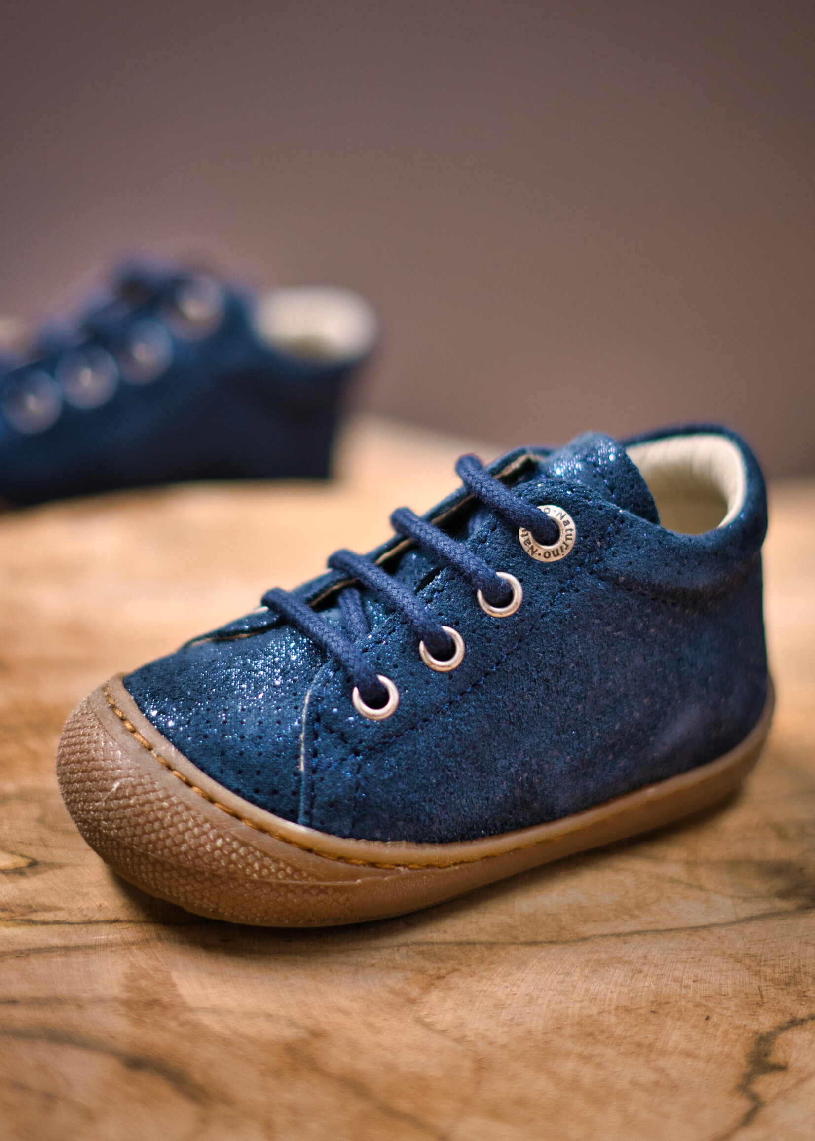 Naturino cocoon suede met dots blue