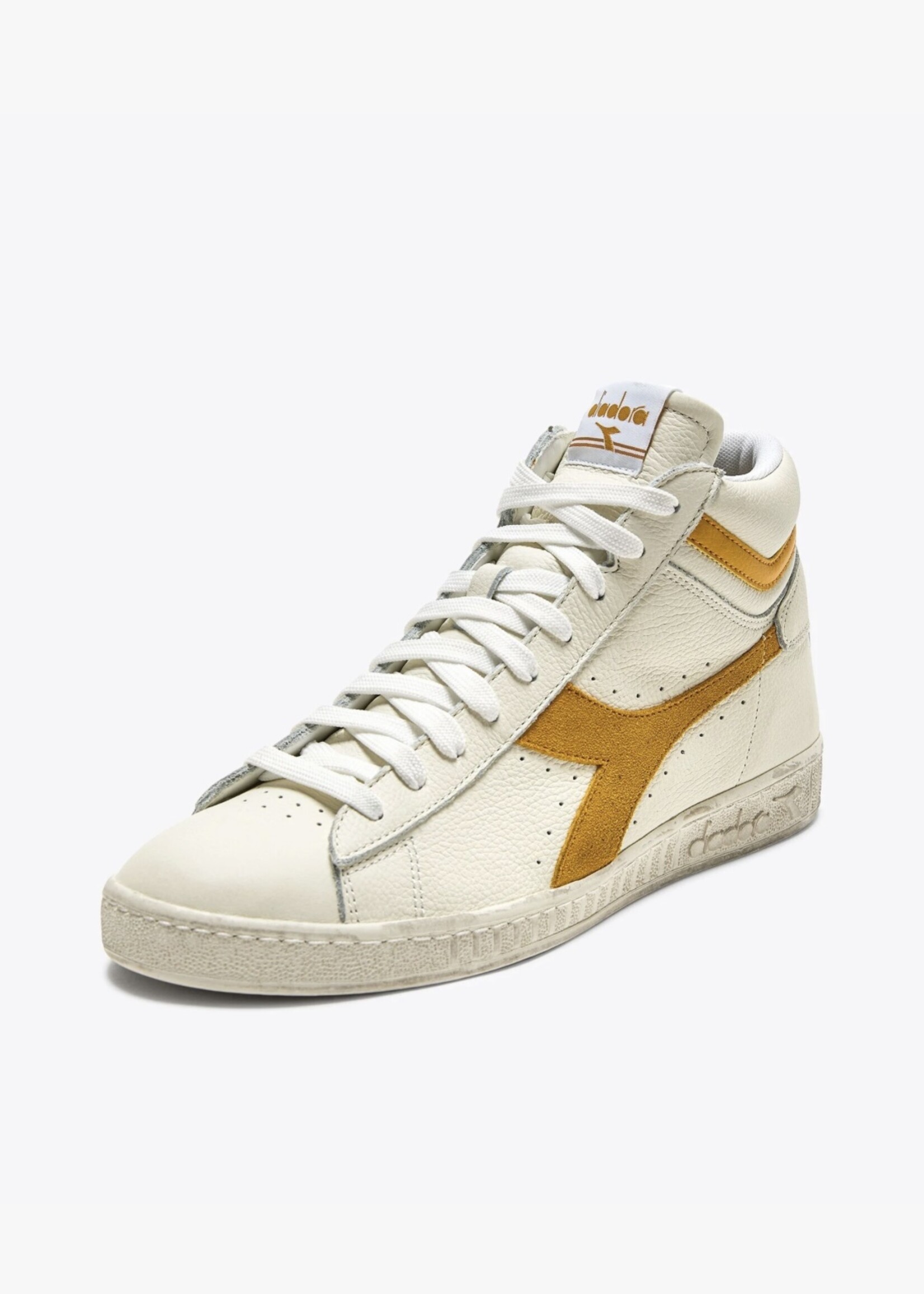 Diadora game L high waxed suede white calendula