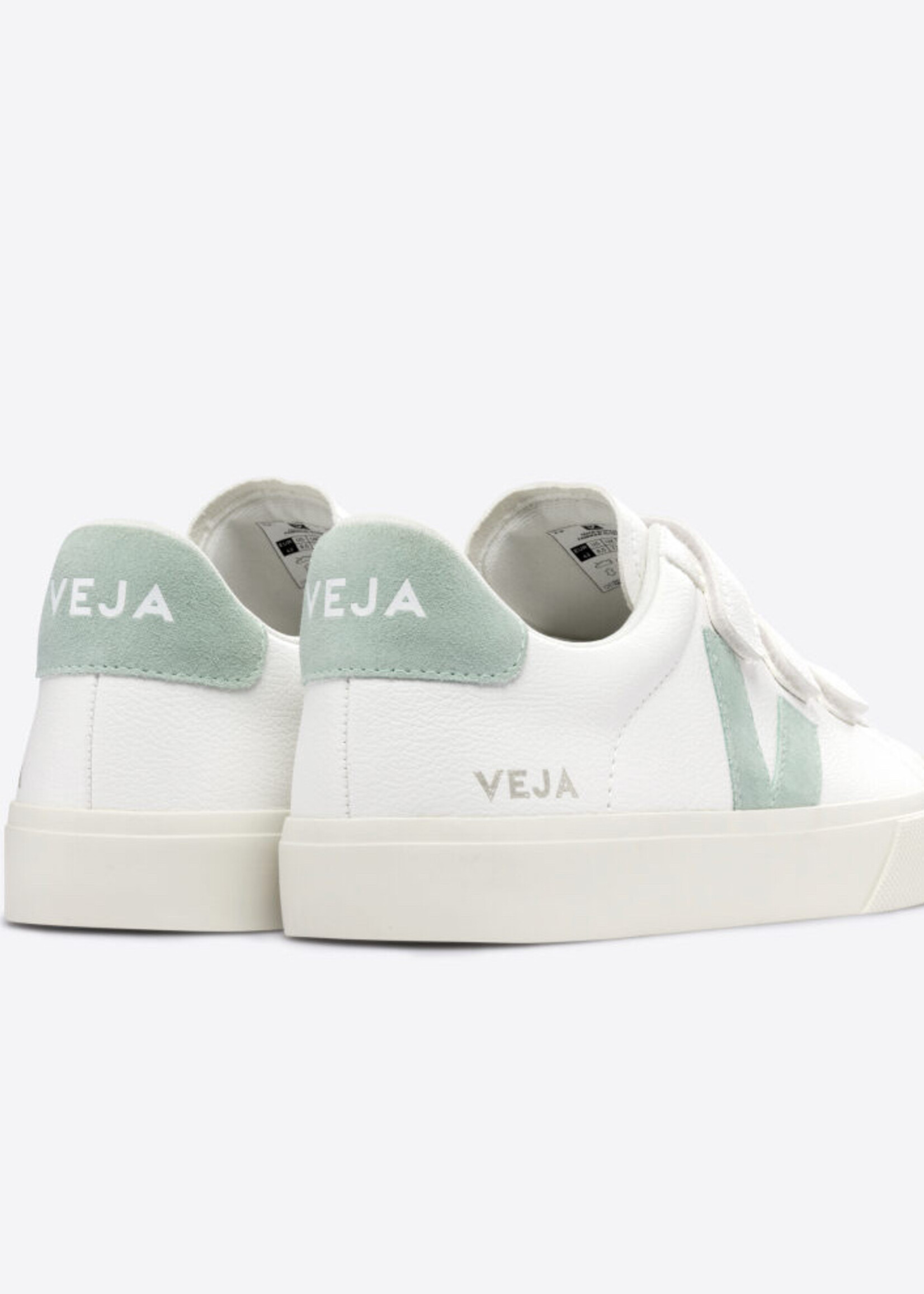 VEJA chromefree leather extra white matcha