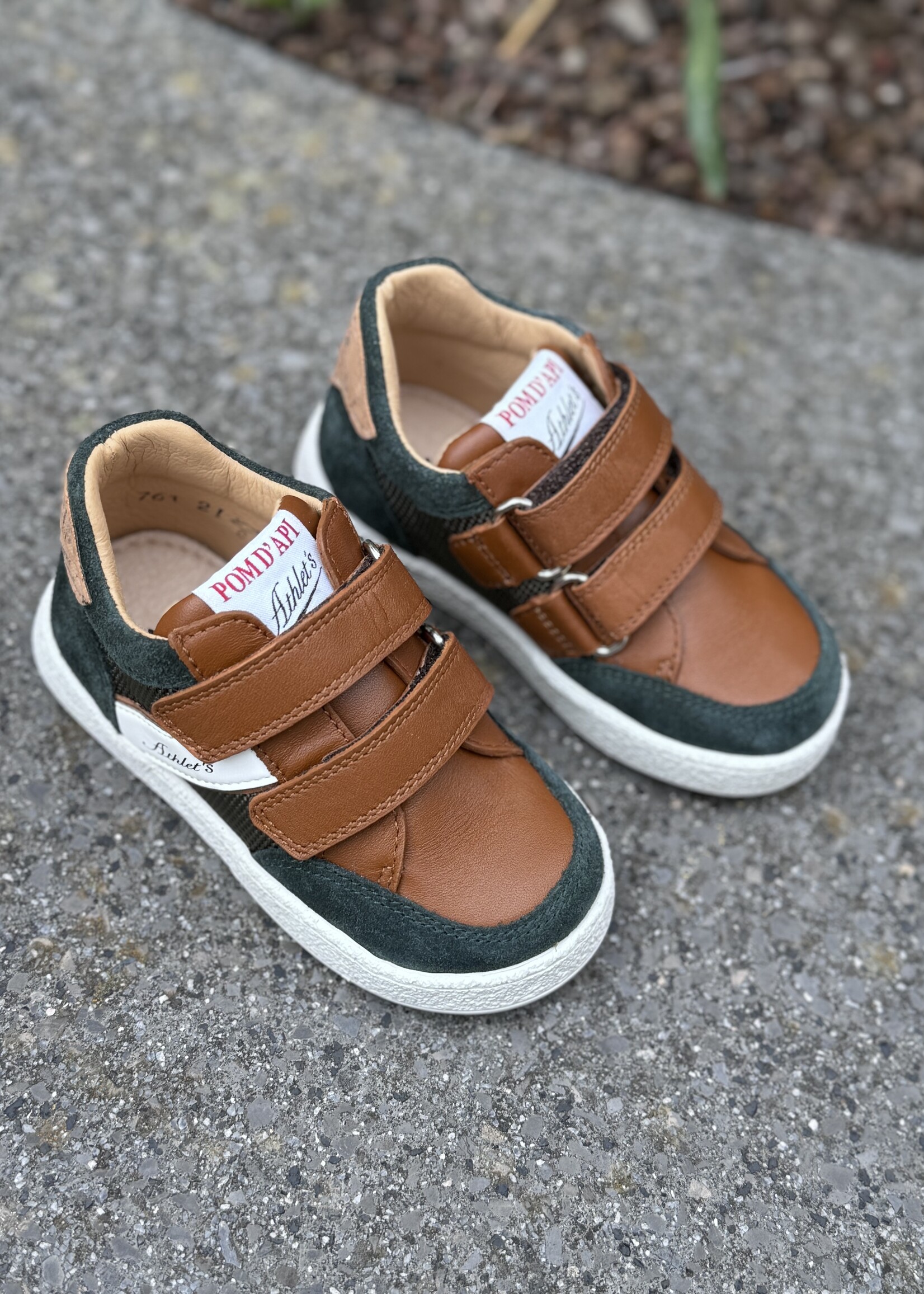Pom d'api mousse easy racing kaki pin camel