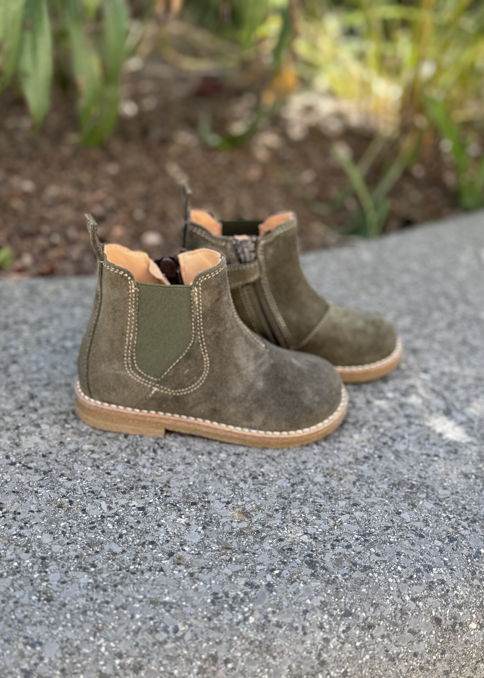 Ocra C922 enkellaarsje greasy fustagno groen