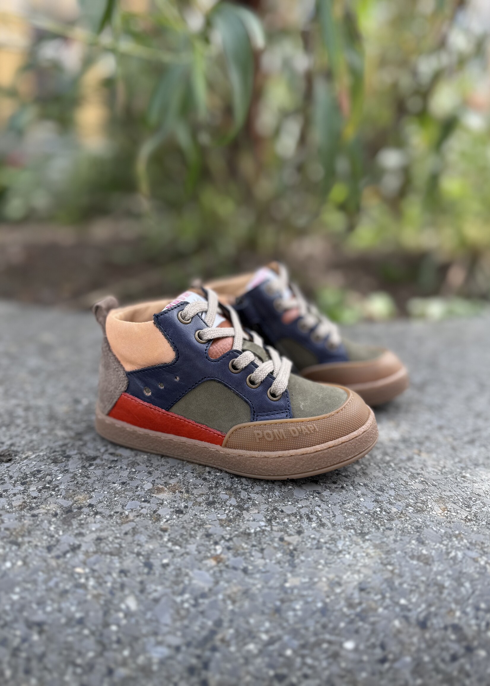 Pom d'api mousse bump nubuck kaki navy