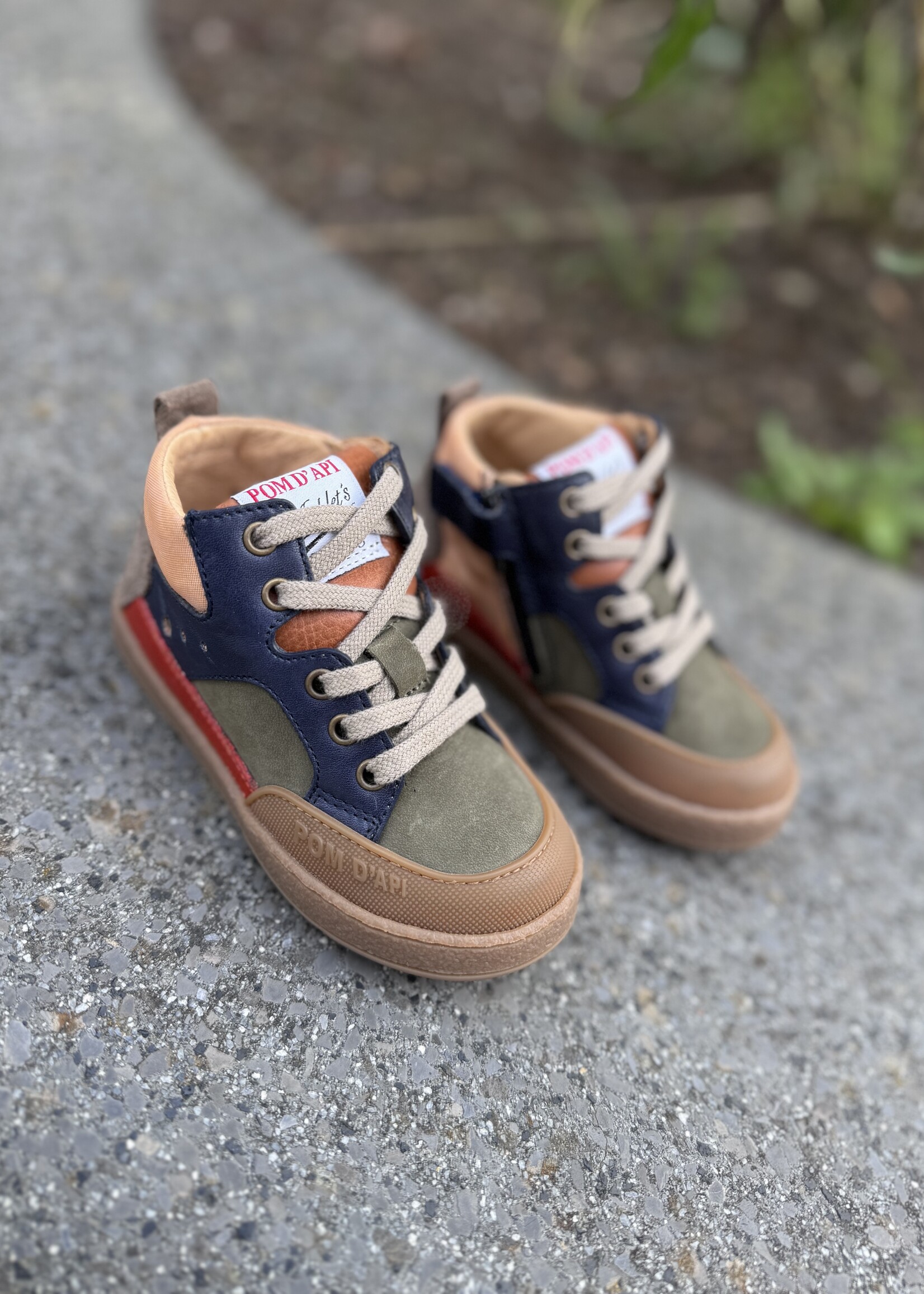 Pom d'api mousse bump nubuck kaki navy