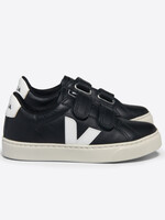 VEJA small esplar black white