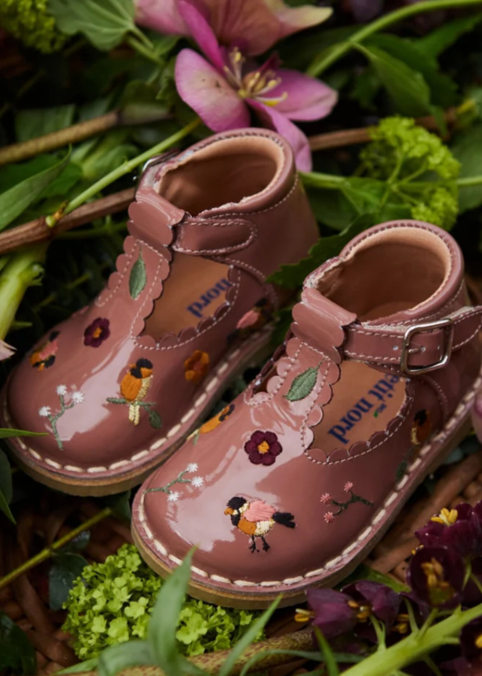 Petit Nord 20974 t-bar scallop birds rose clay