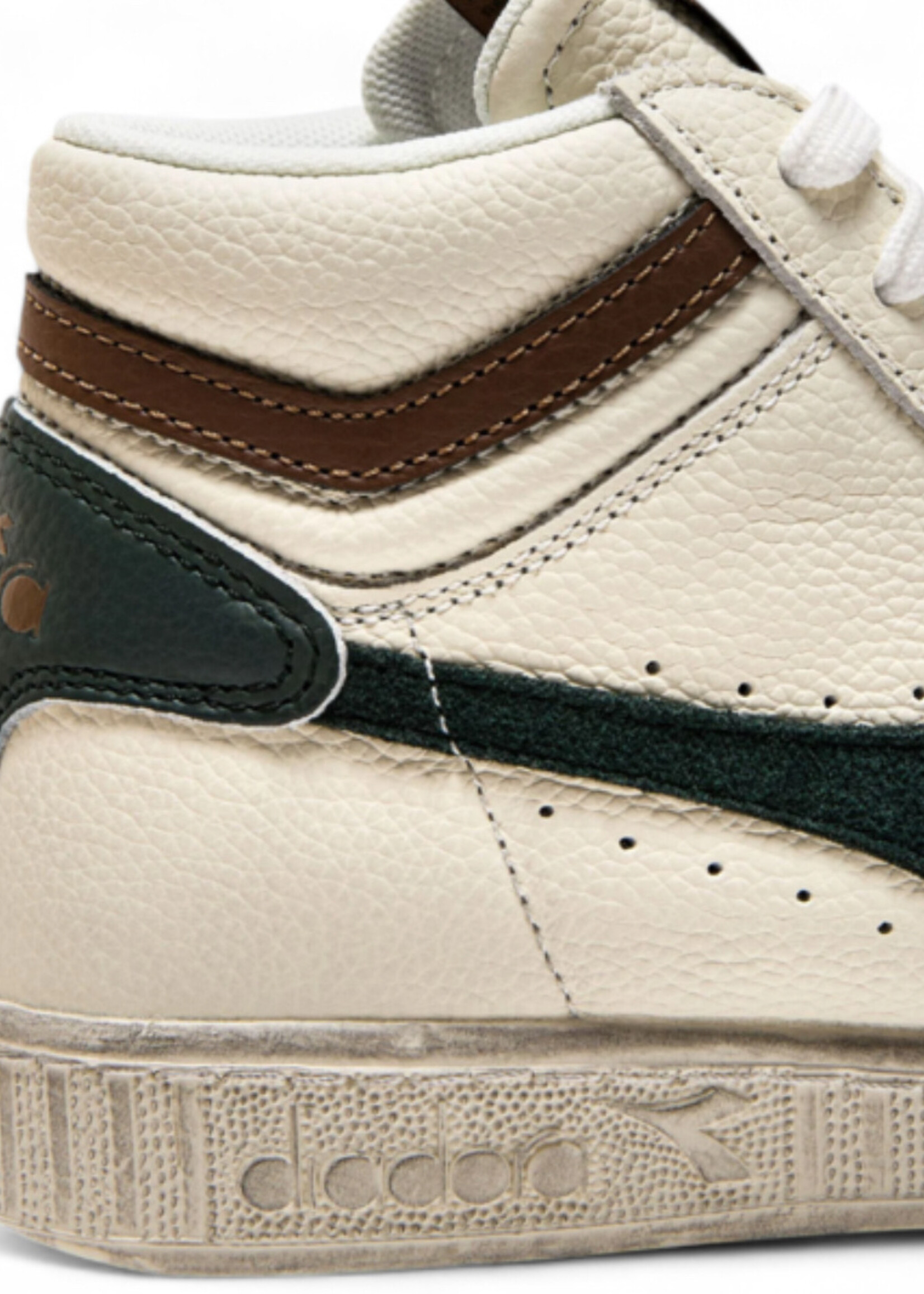 Diadora game L high waxed suede pop scarab