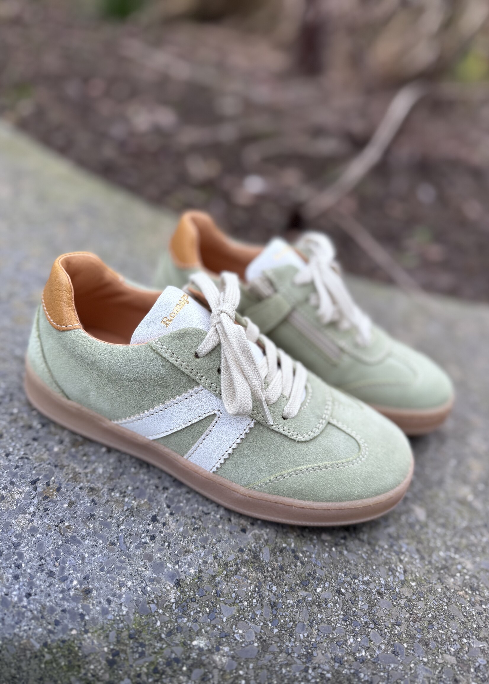 Romagnoli 6632 sneaker velour verde amazzon