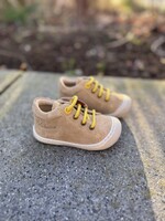 Naturino cocoon suede sand yellow