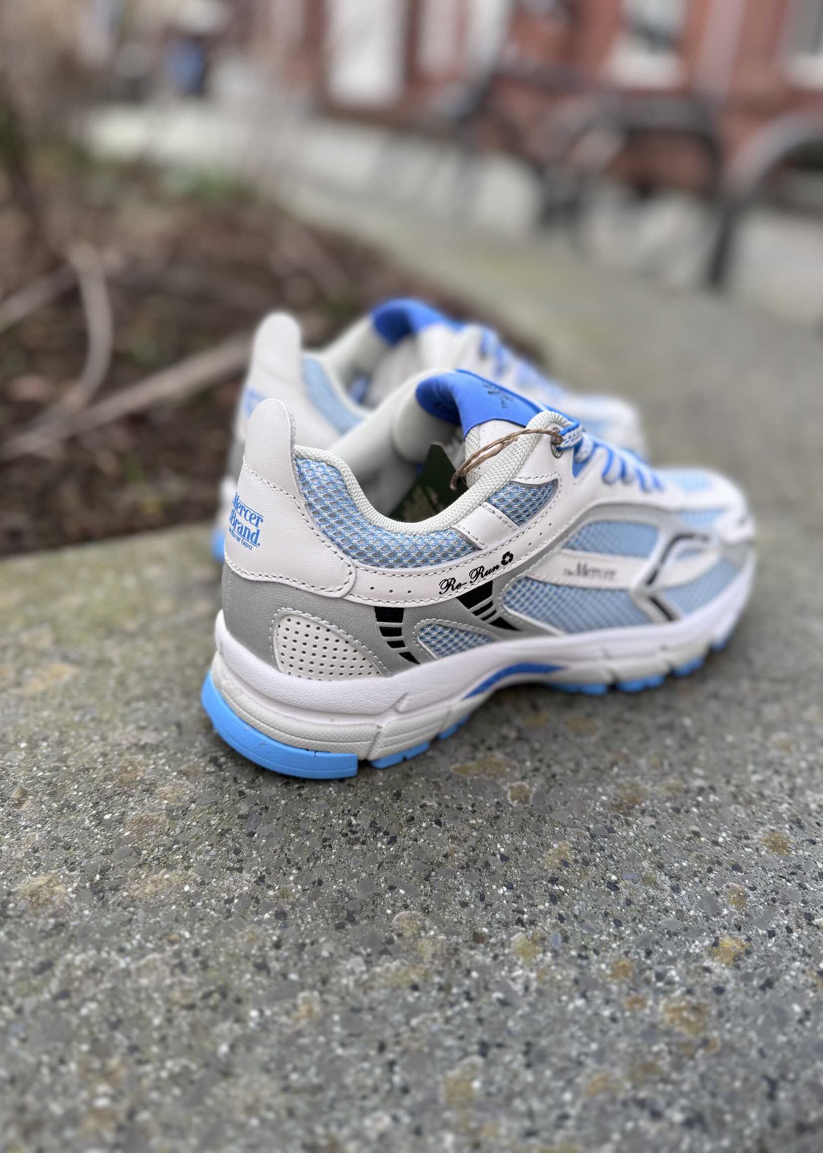 Mercer Re-Run white silver white/blue