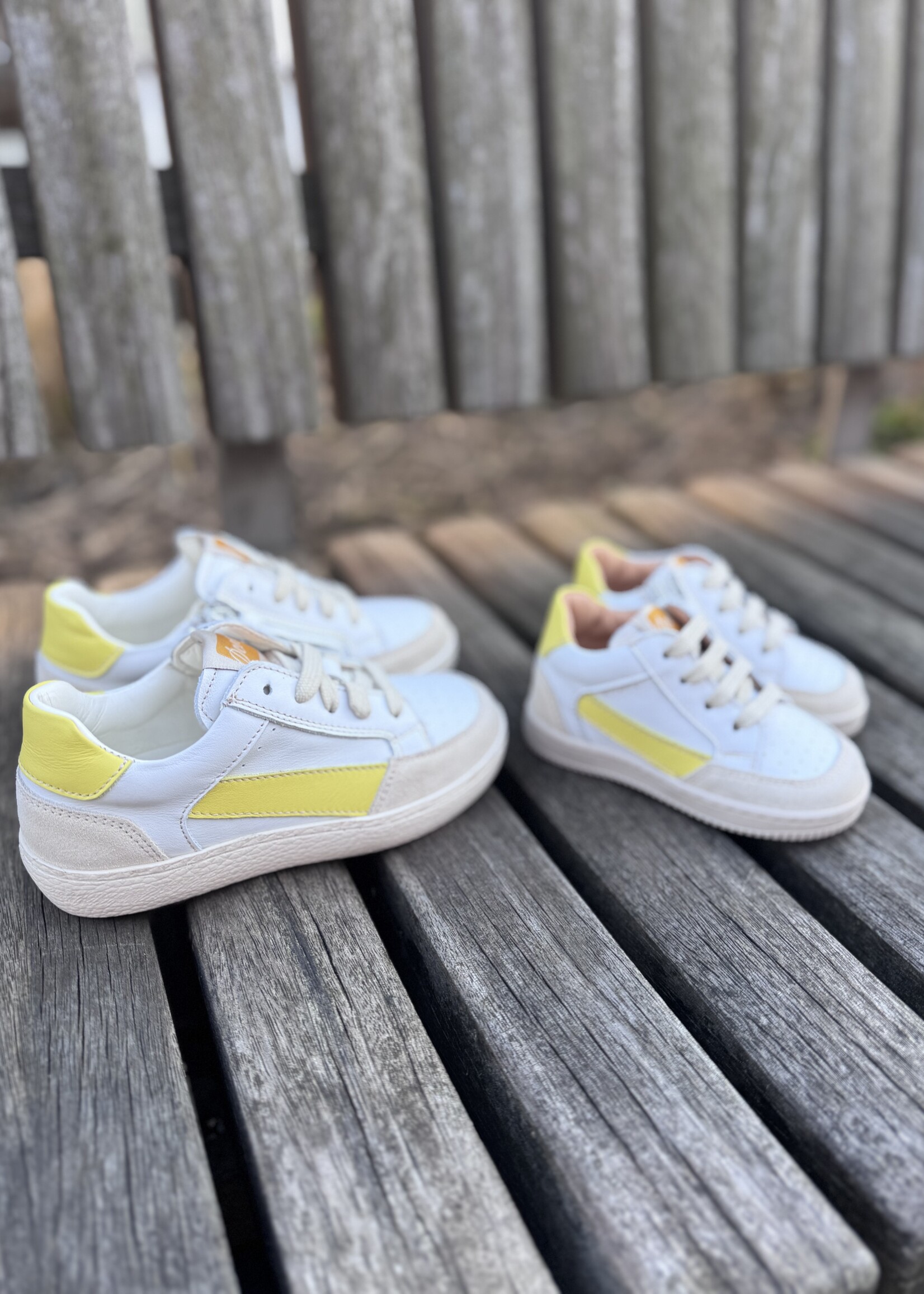 Ocra 974 sneaker yoghurt geel