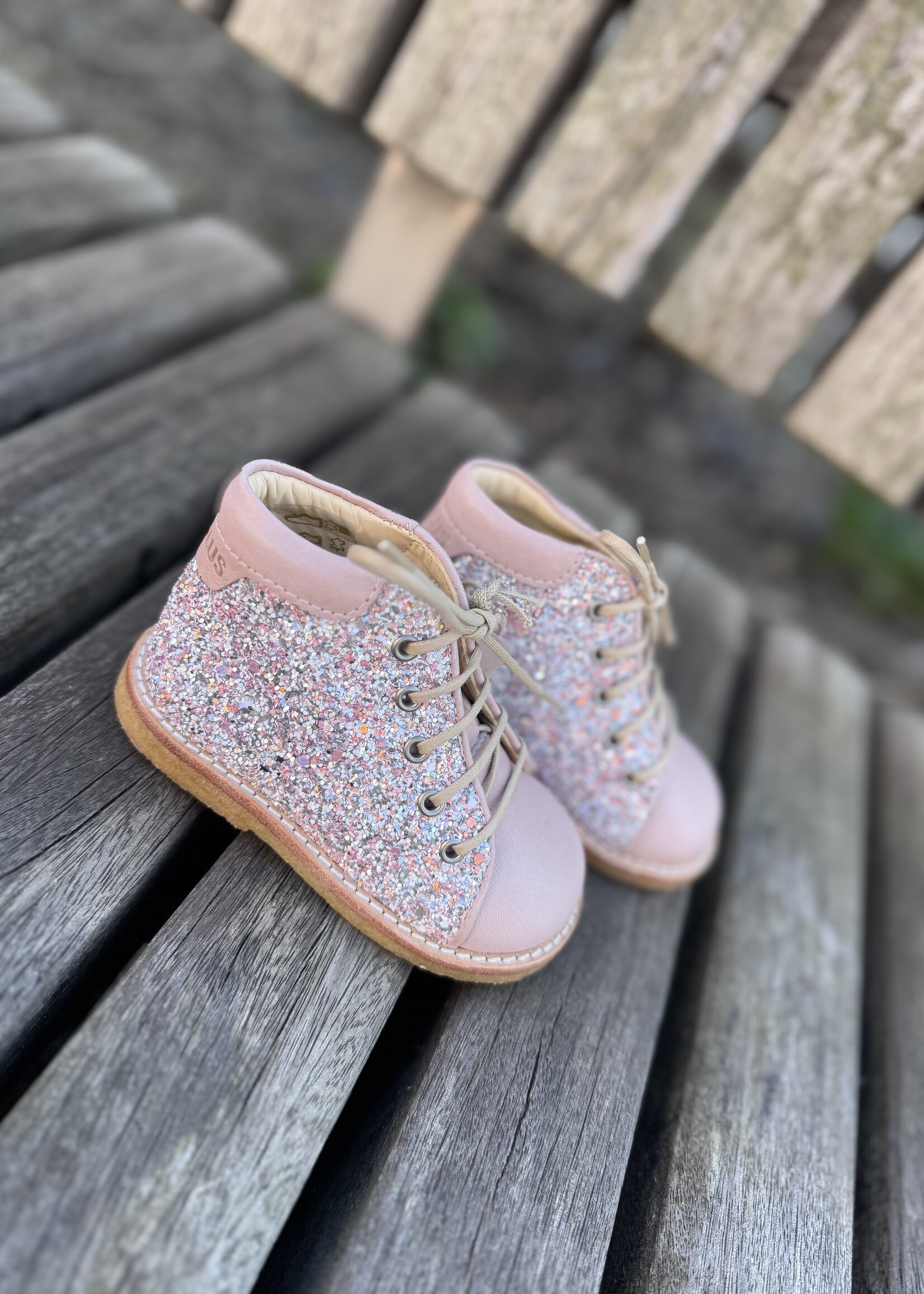 Angulus 3445-101 beginner lace-up shoe sparkling glitter rosebud