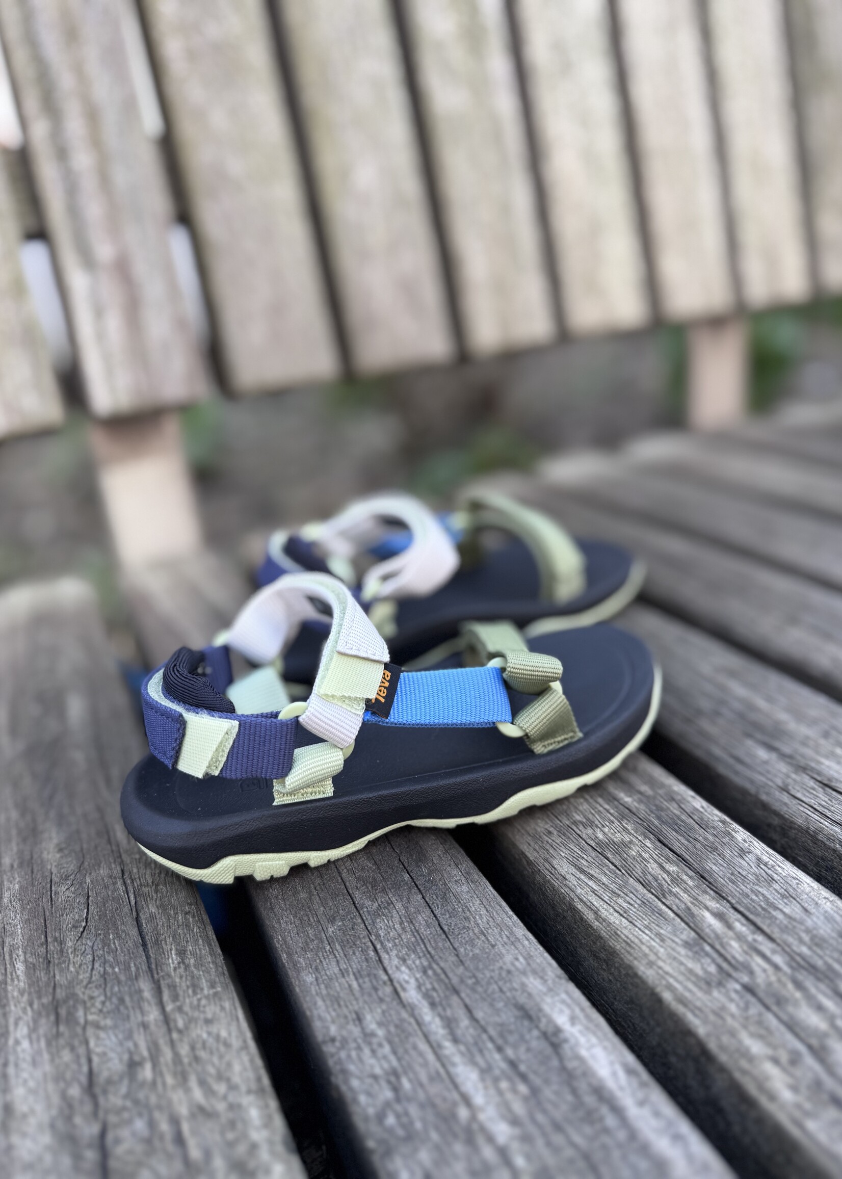 TEVA hurricane XLT2 glow multi
