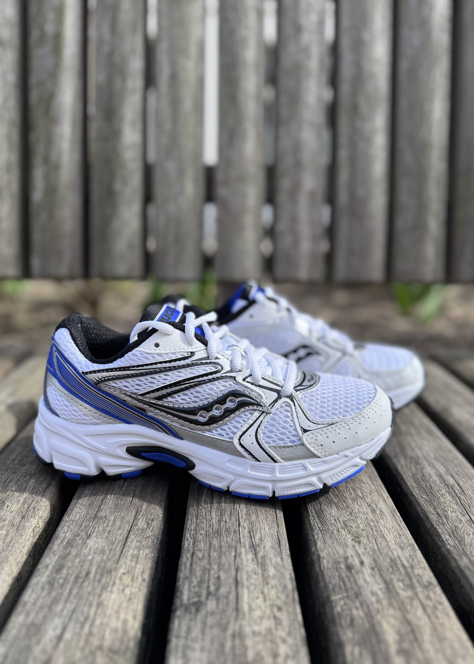 Saucony ride millenium white/royal