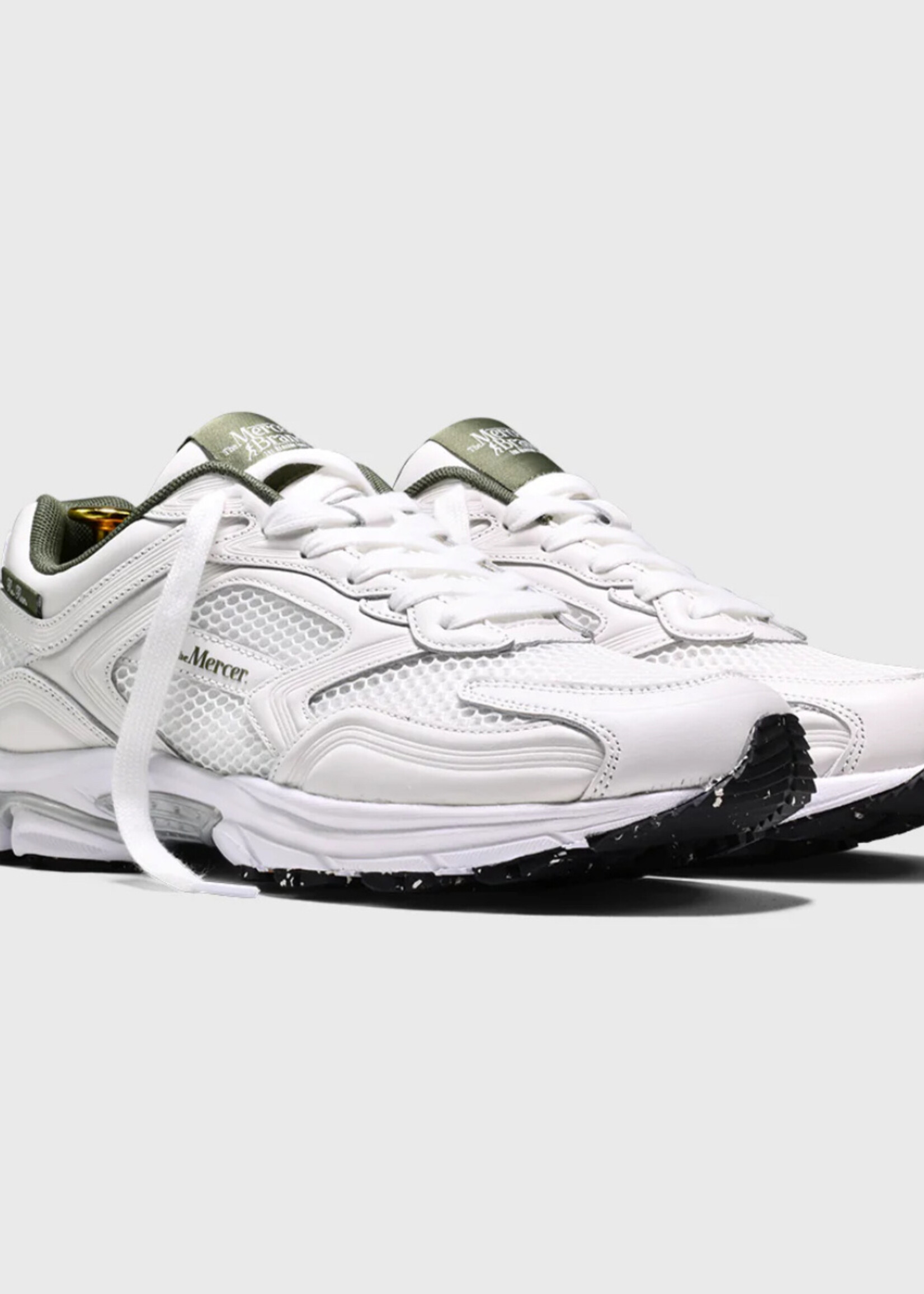 Mercer Re-Run next gen white/green
