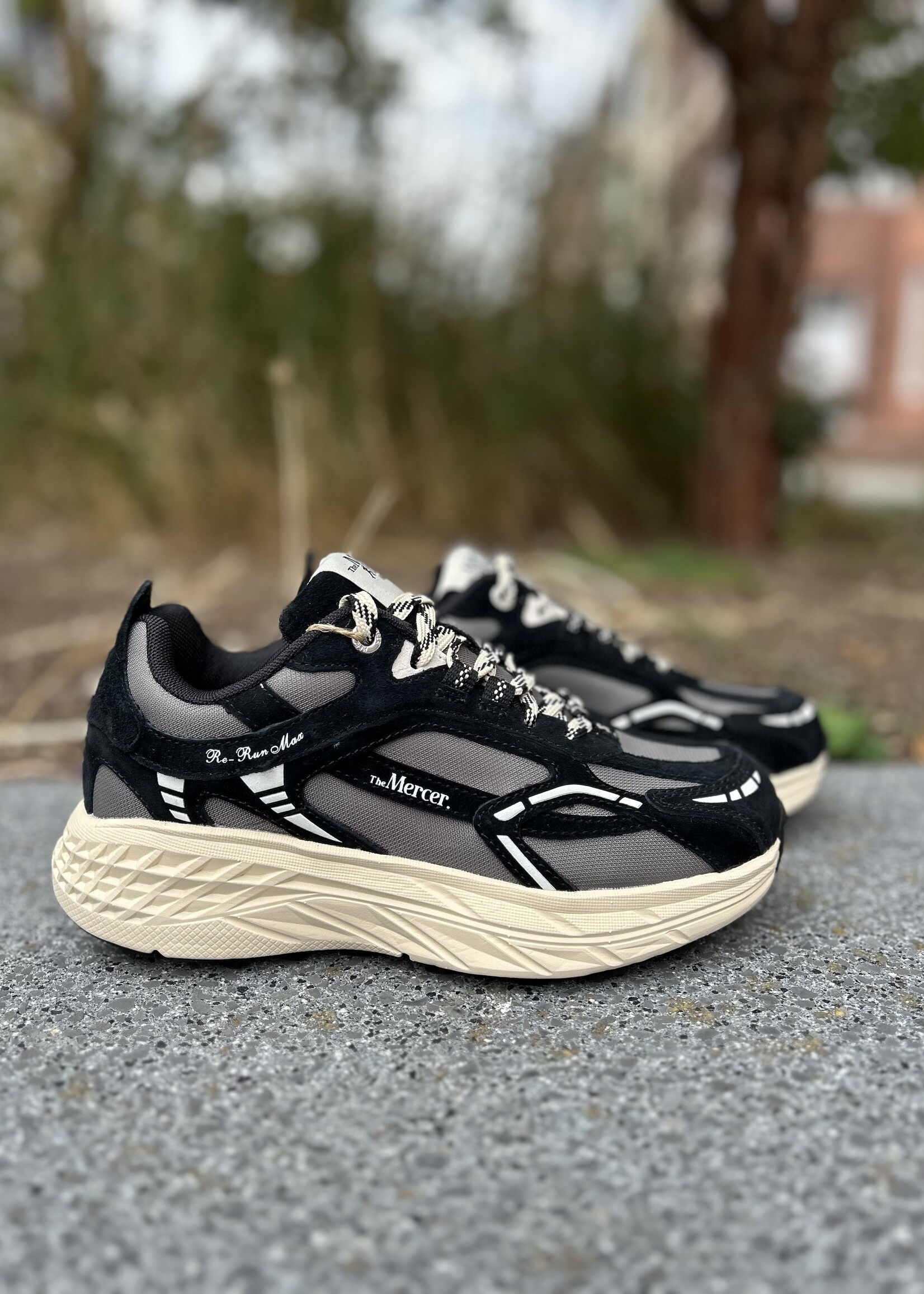 Mercer Re-Run Max nubuck black