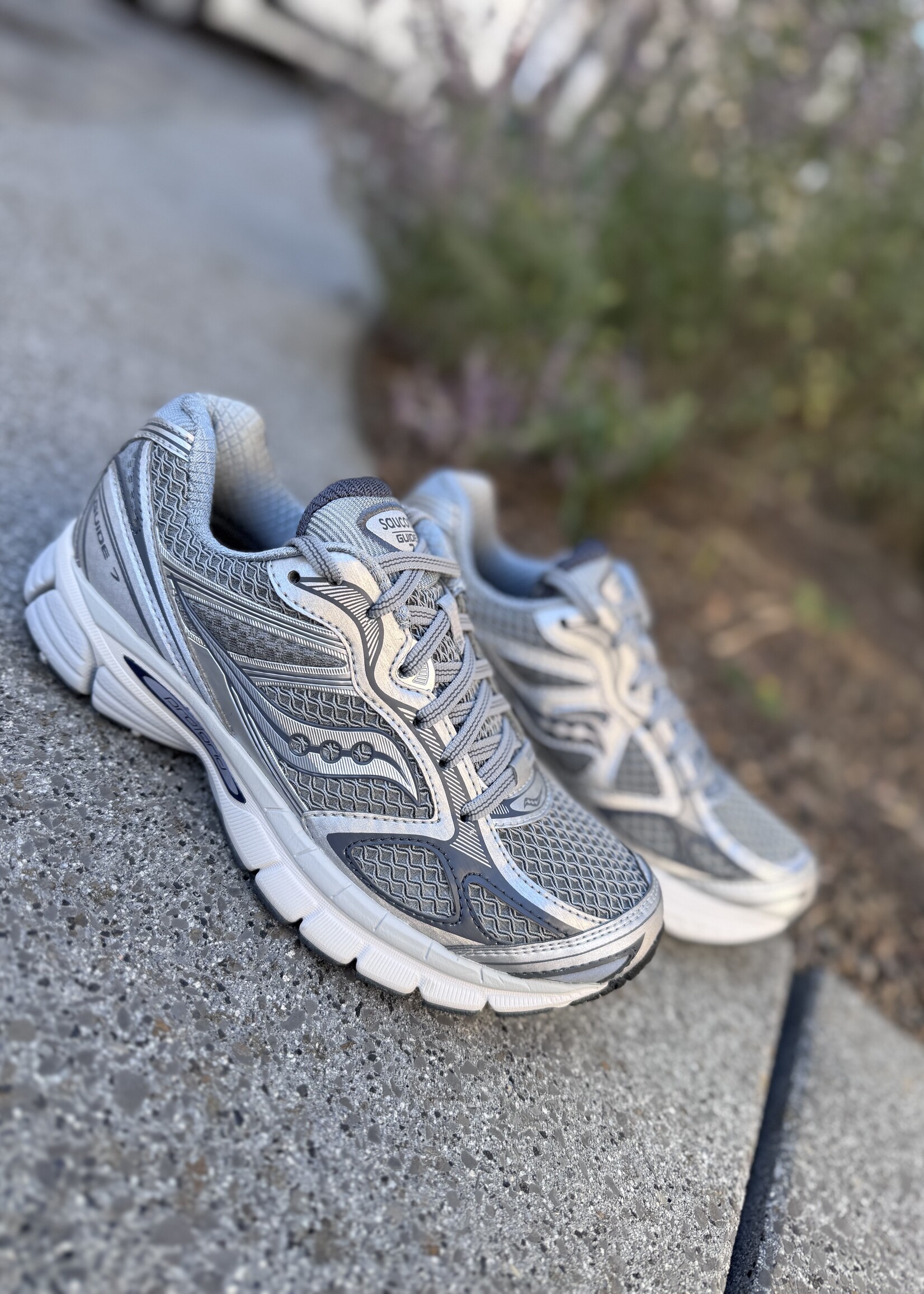 Saucony progrid guide 7 grey/silver