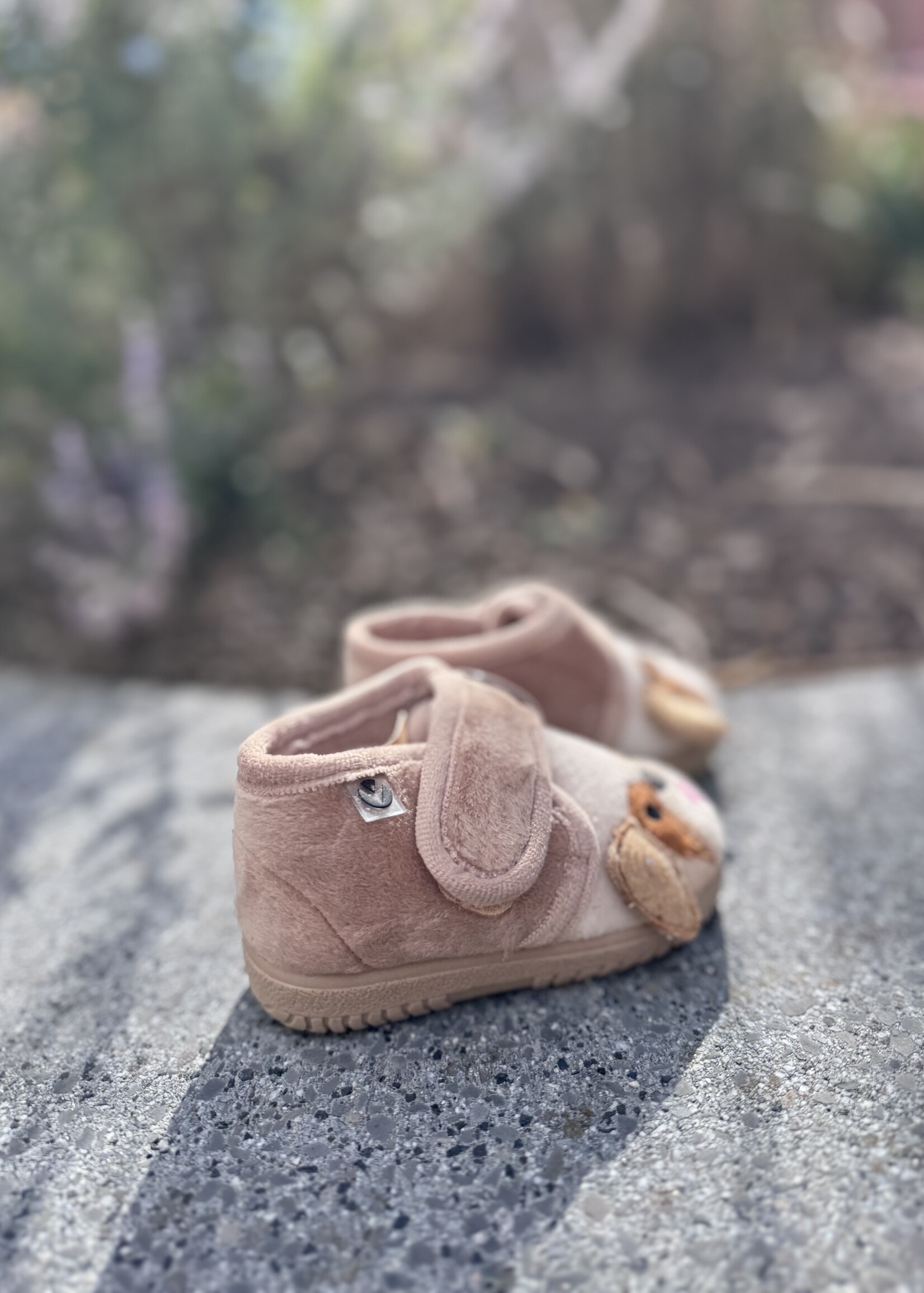 Victoria 105119 pantoffel avellana animales
