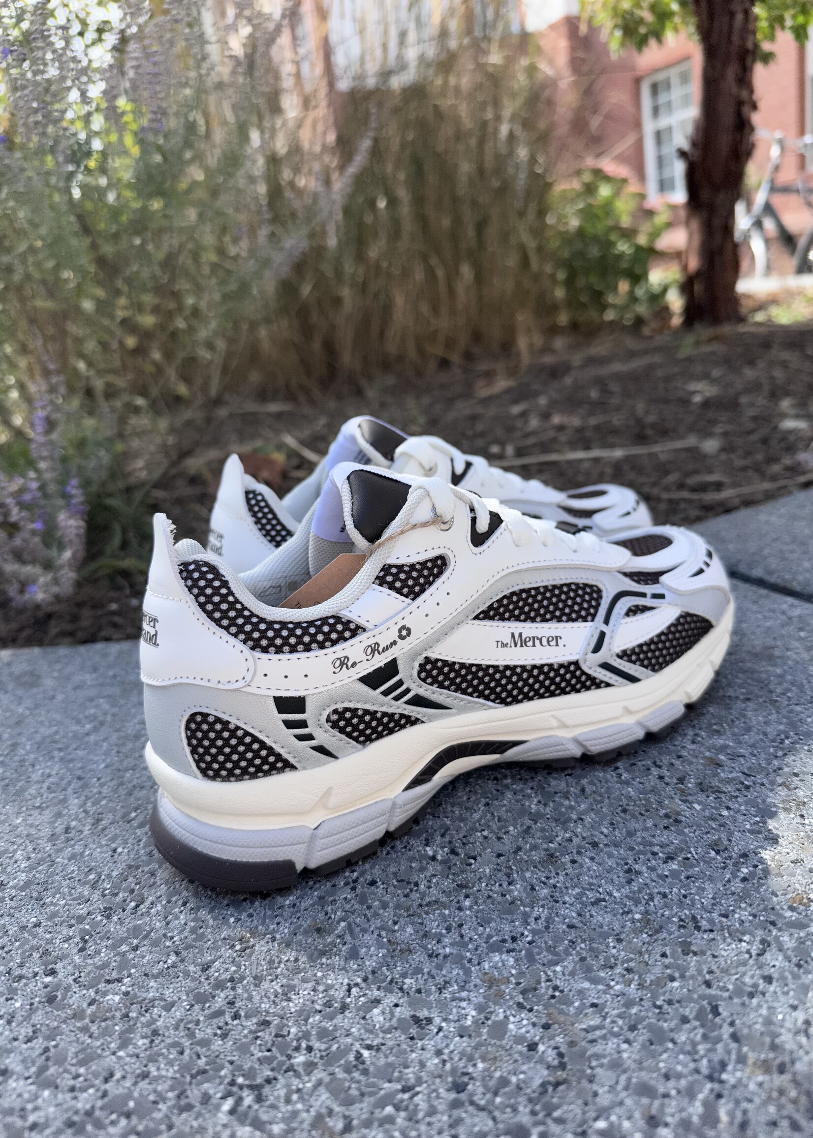 Mercer Re-Run White Silver Brown
