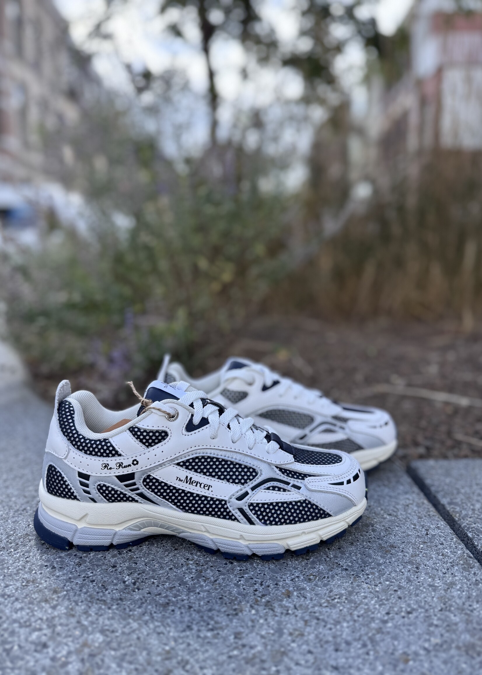 Mercer Re-Run White Silver Navy