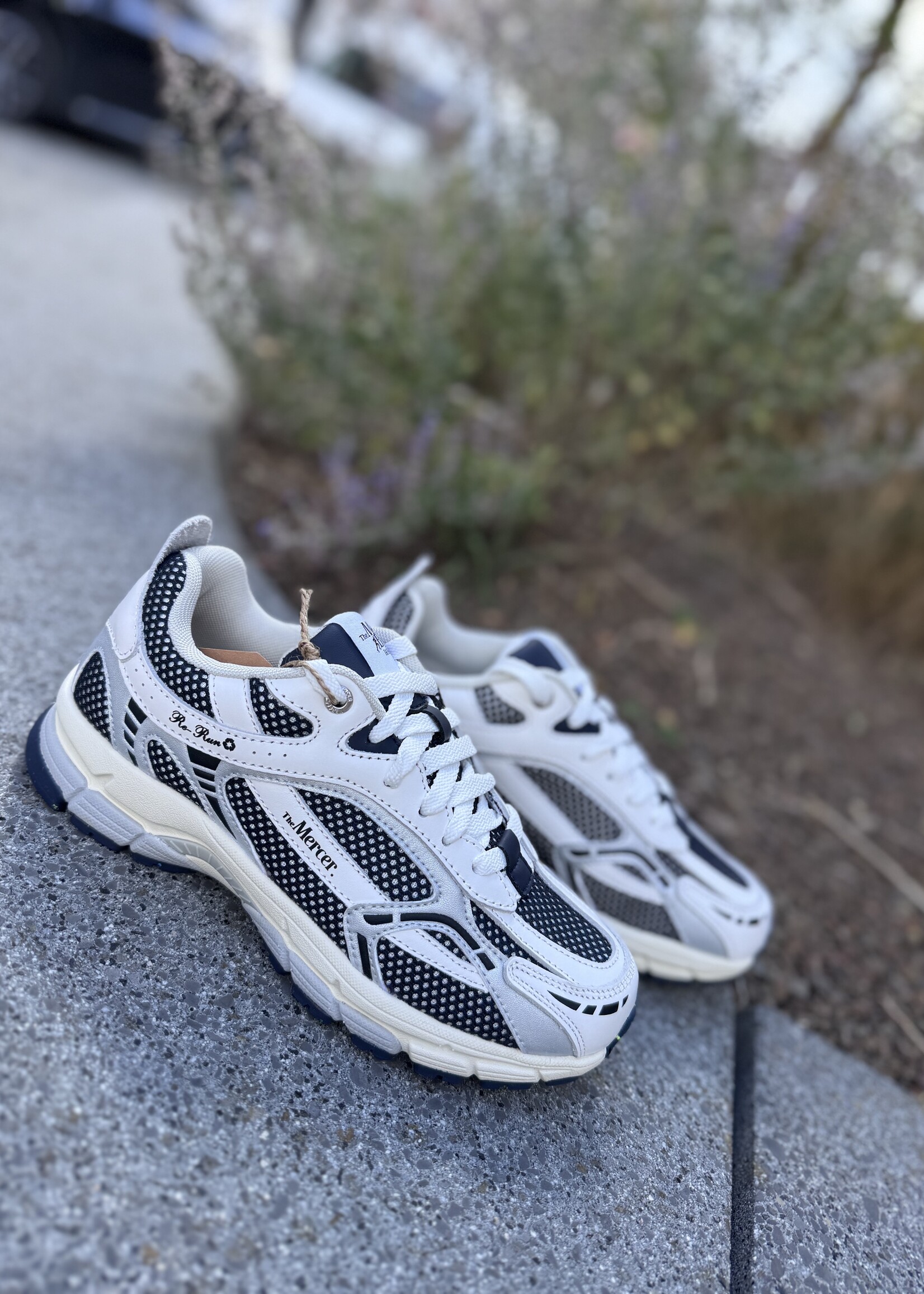 Mercer Re-Run White Silver Navy