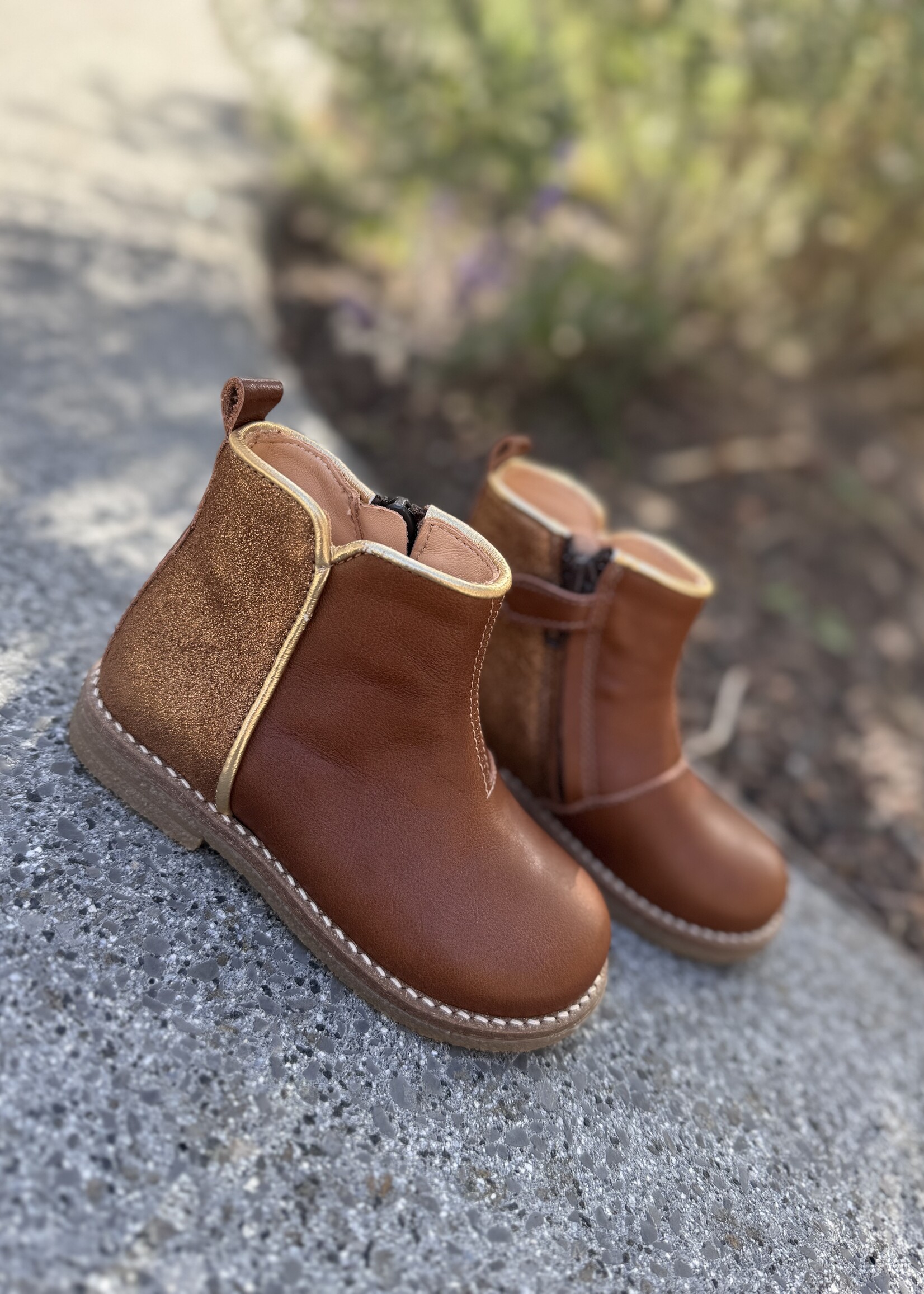 Ocra C521 enkellaarsje cognac glitter