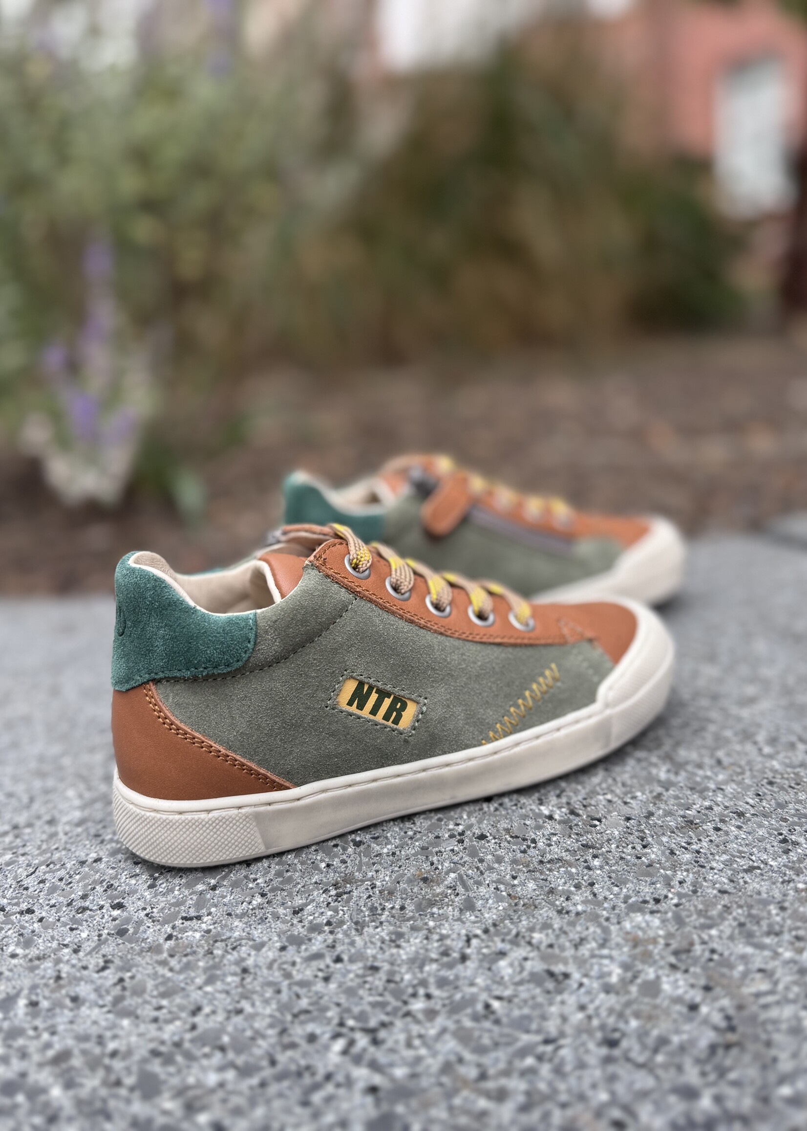 Naturino Faluk high zip cognac olive