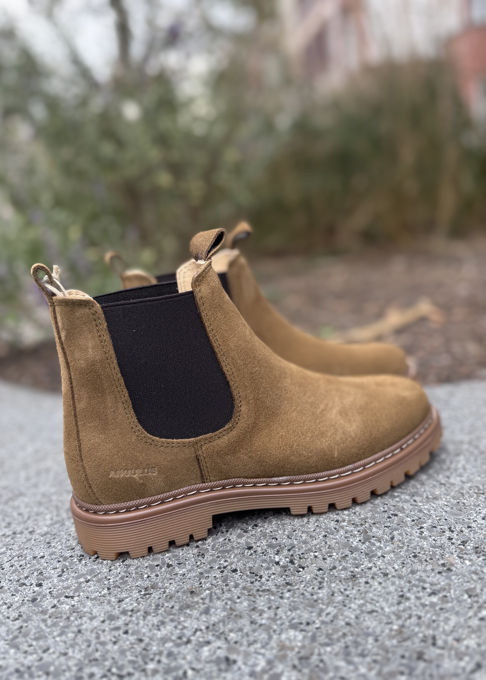 Angulus 2179-101 chelsea boot on track sole mustard/brown