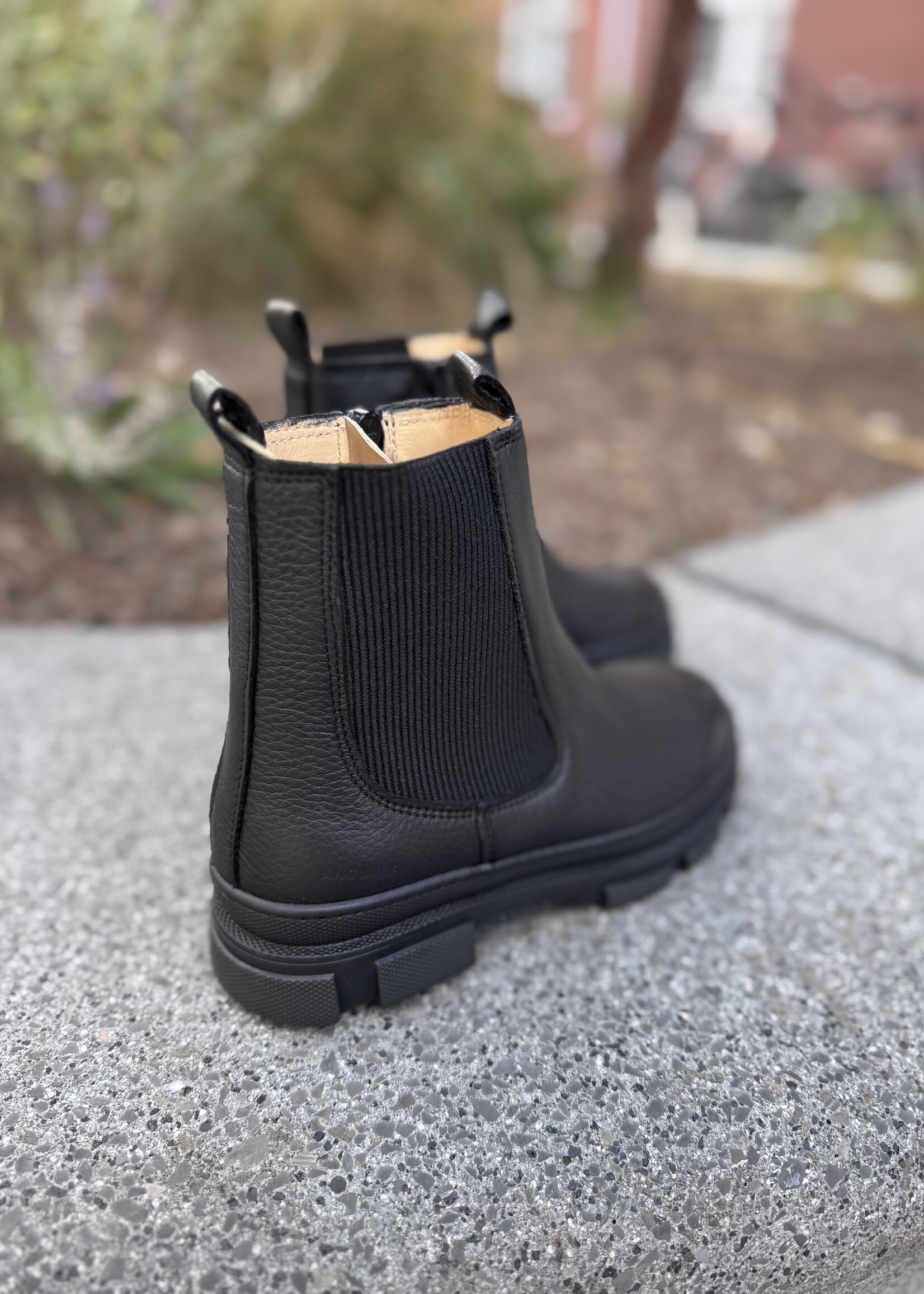 Angulus 6172-102 chelsea boot zipper black/black