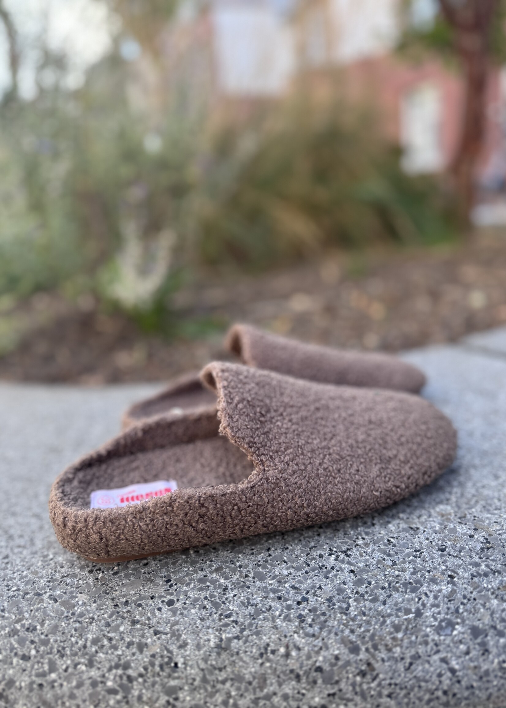 Freedom Moses Kush mocha pantoffel