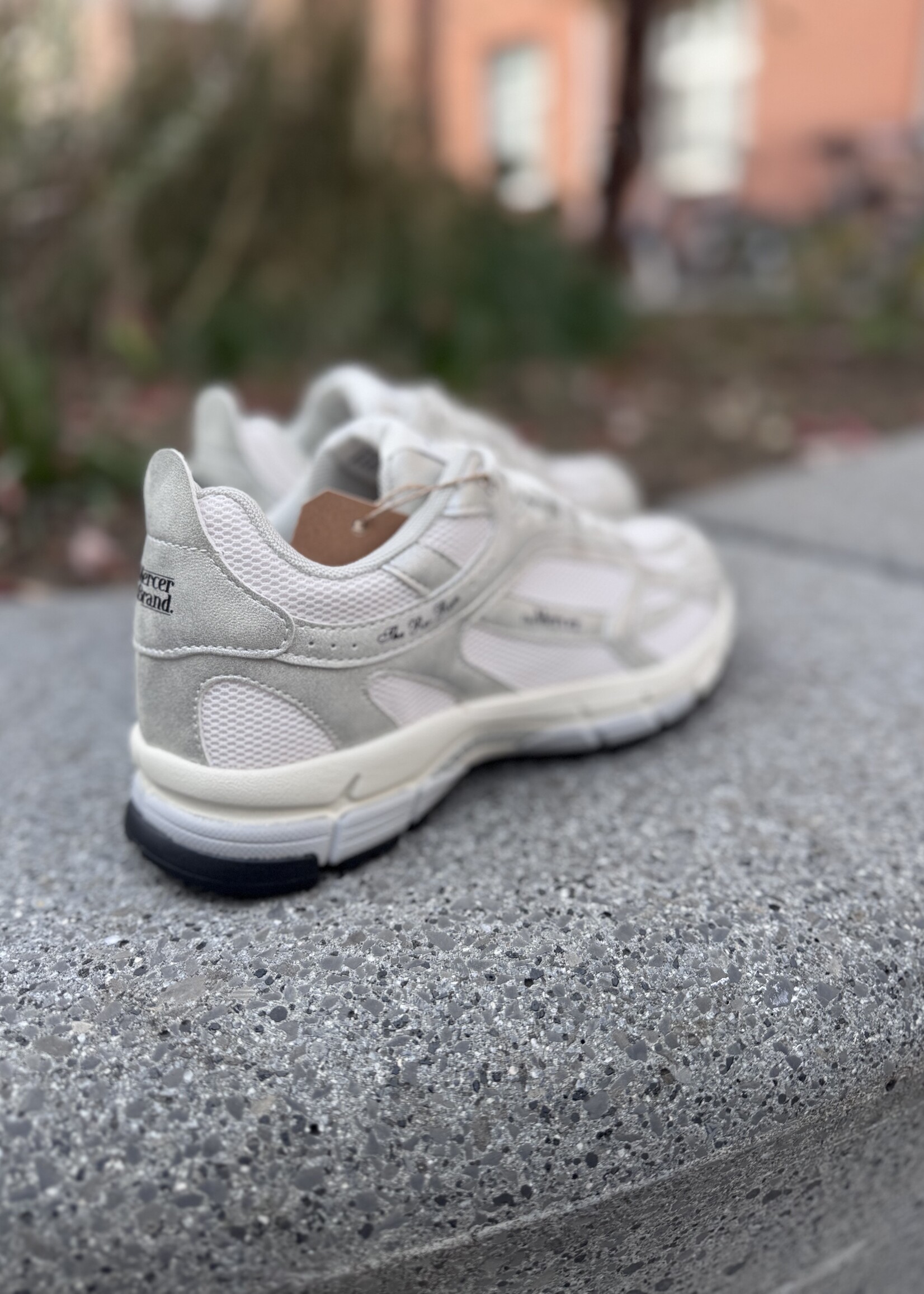 Mercer Re-Run metallic Silver