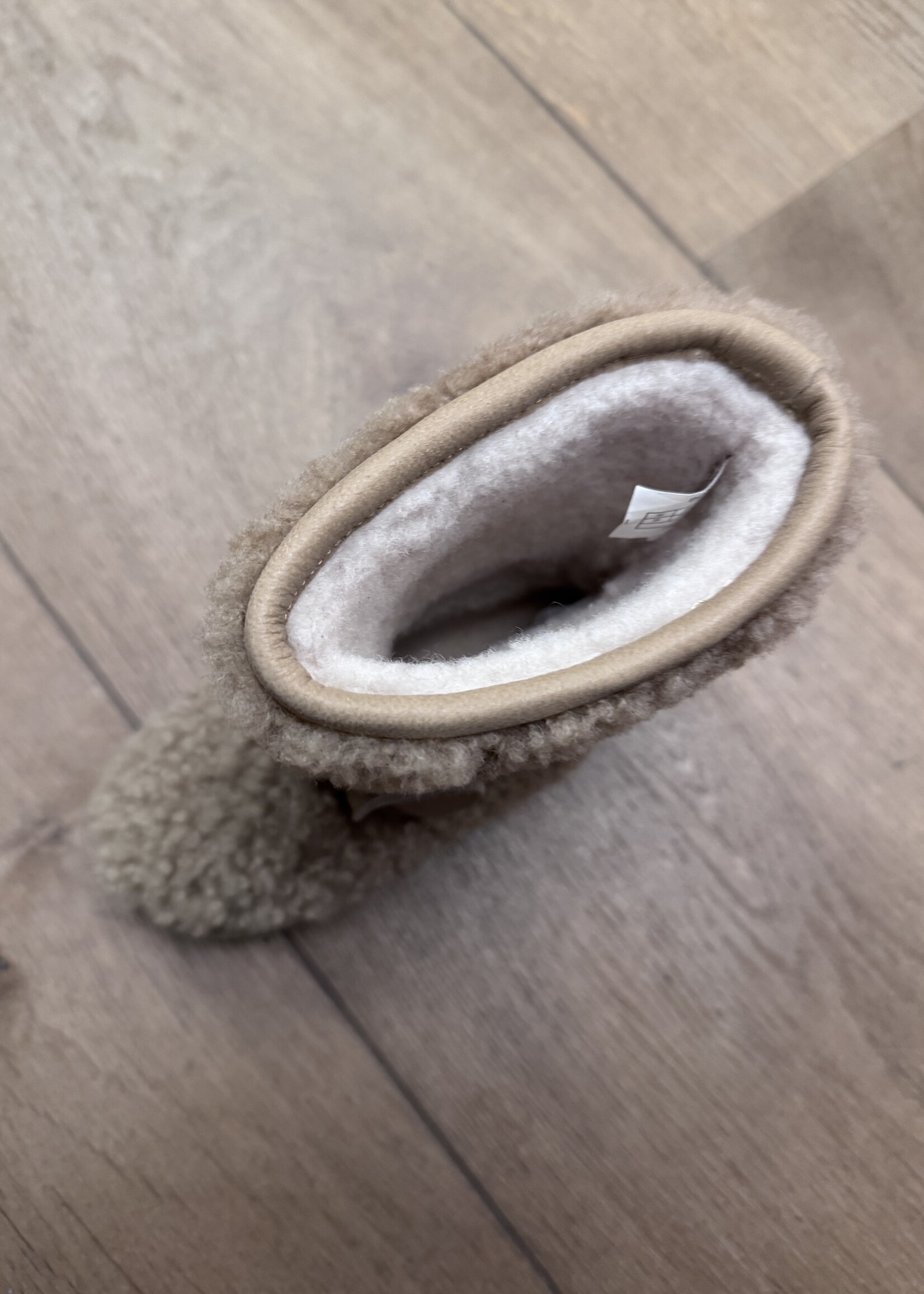 Donsje Irfi lining alpaca beige curly sheep