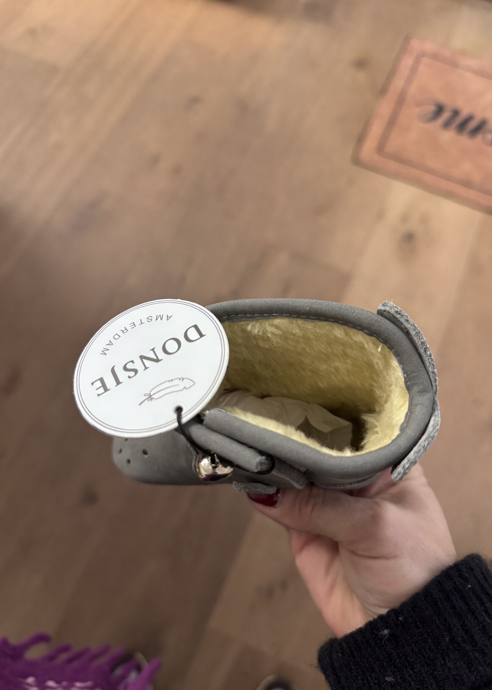 Donsje Ayu lining Seal