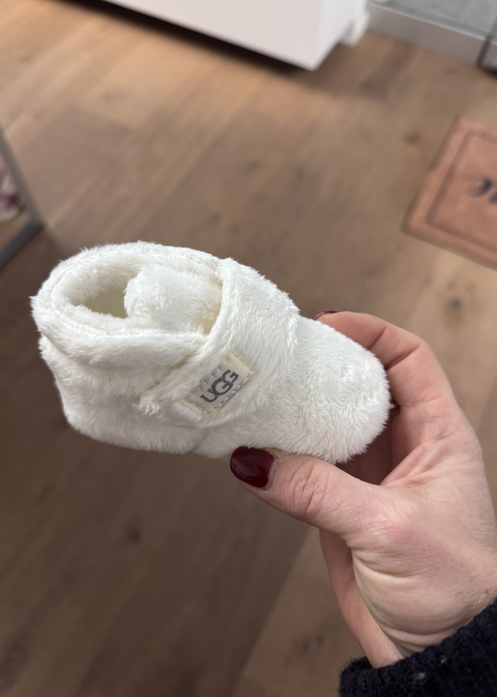 UGG 1103497I BIXBEE