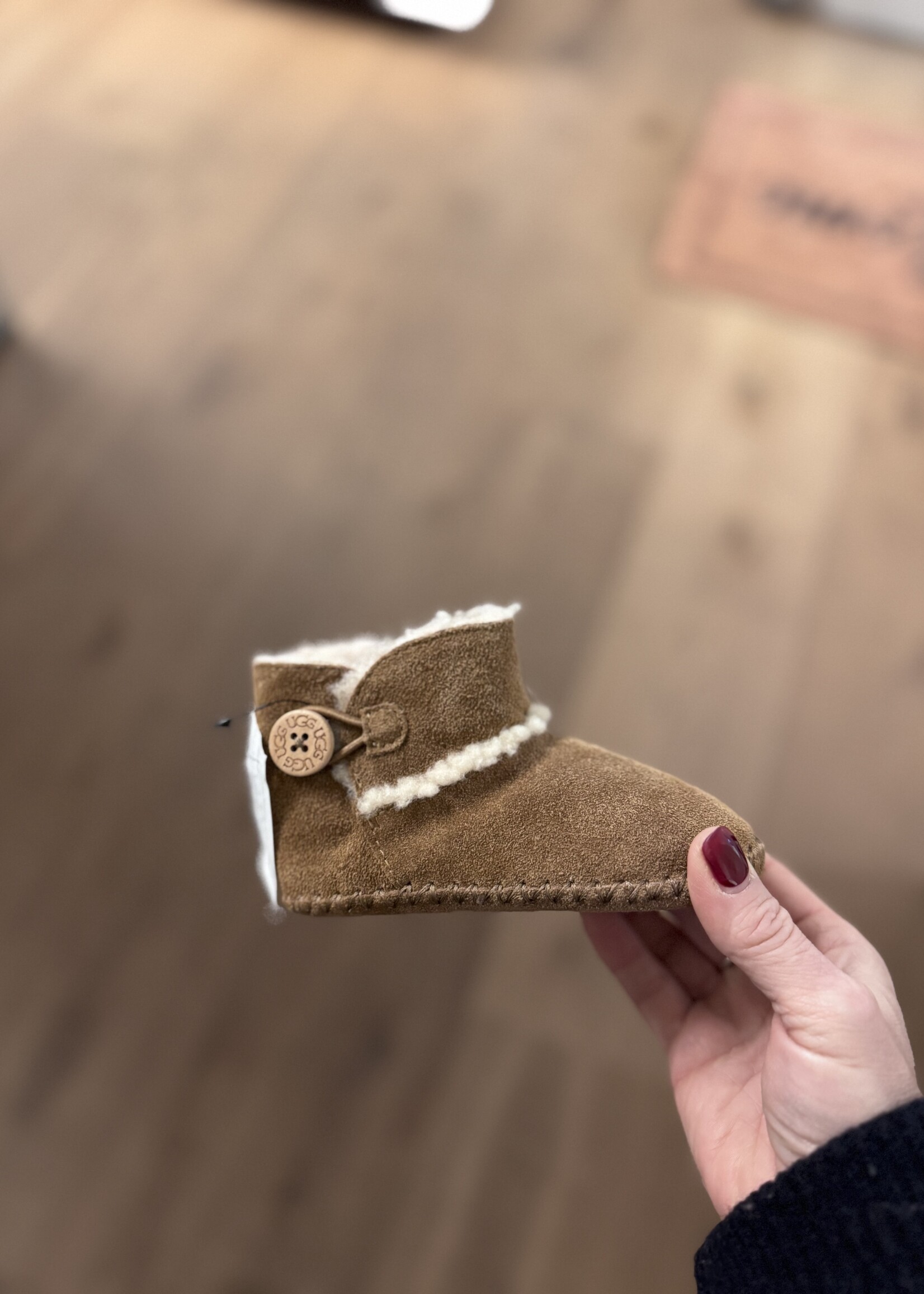 UGG 1018136I Lemmy II