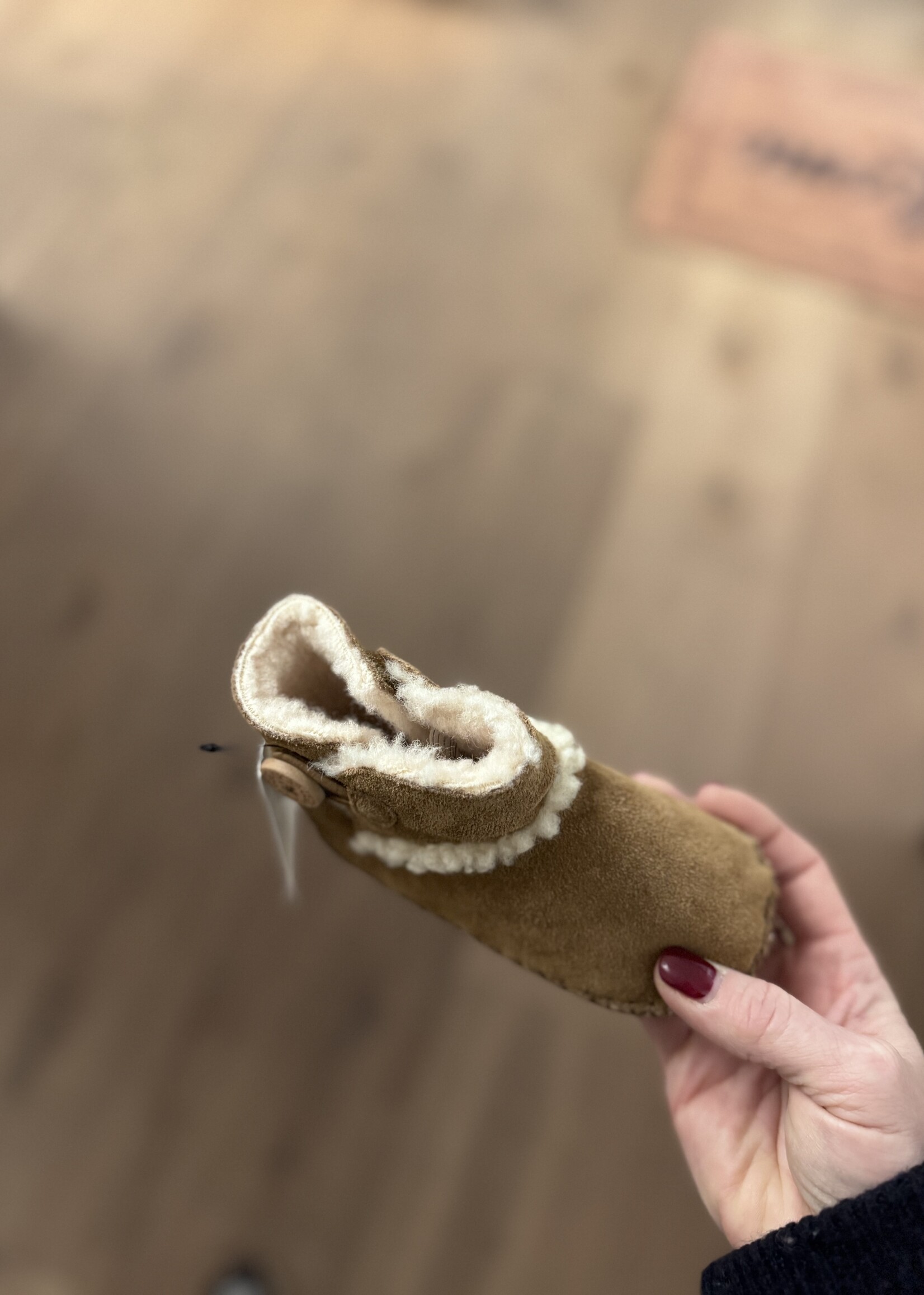 UGG 1018136I Lemmy II