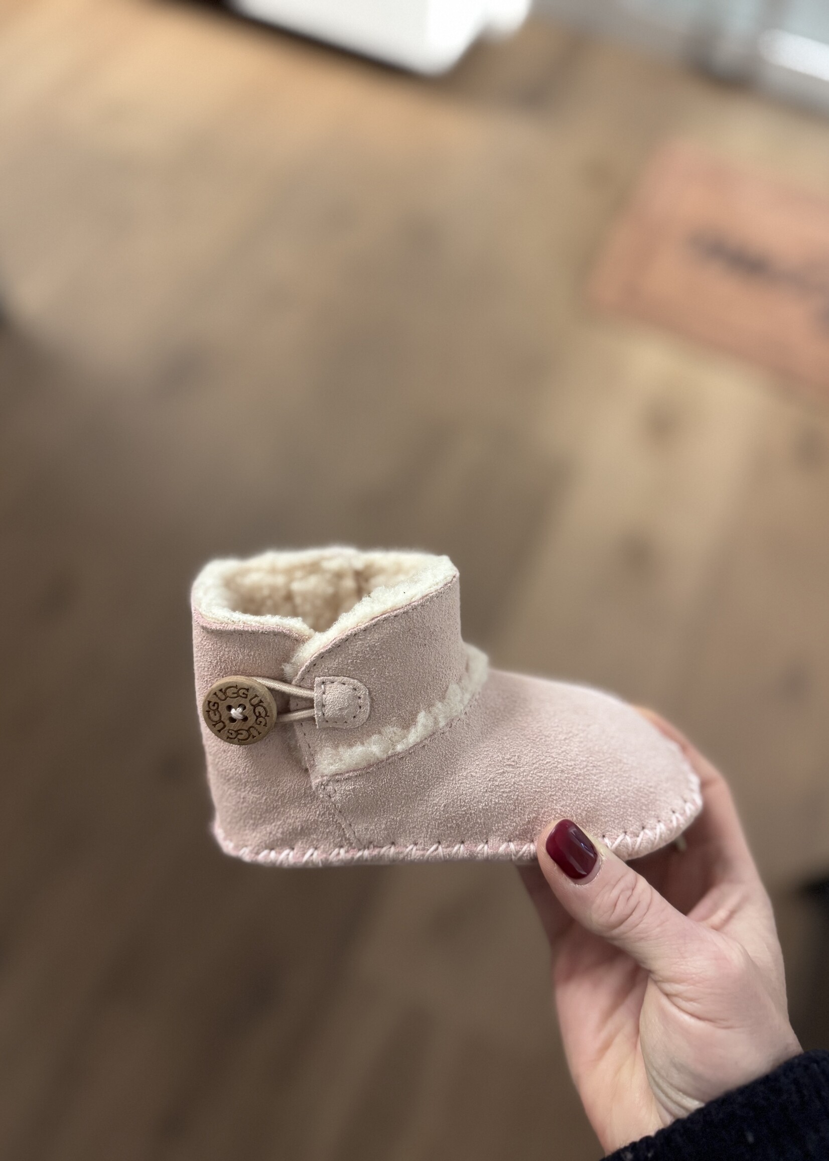 UGG 1018136I Lemmy II