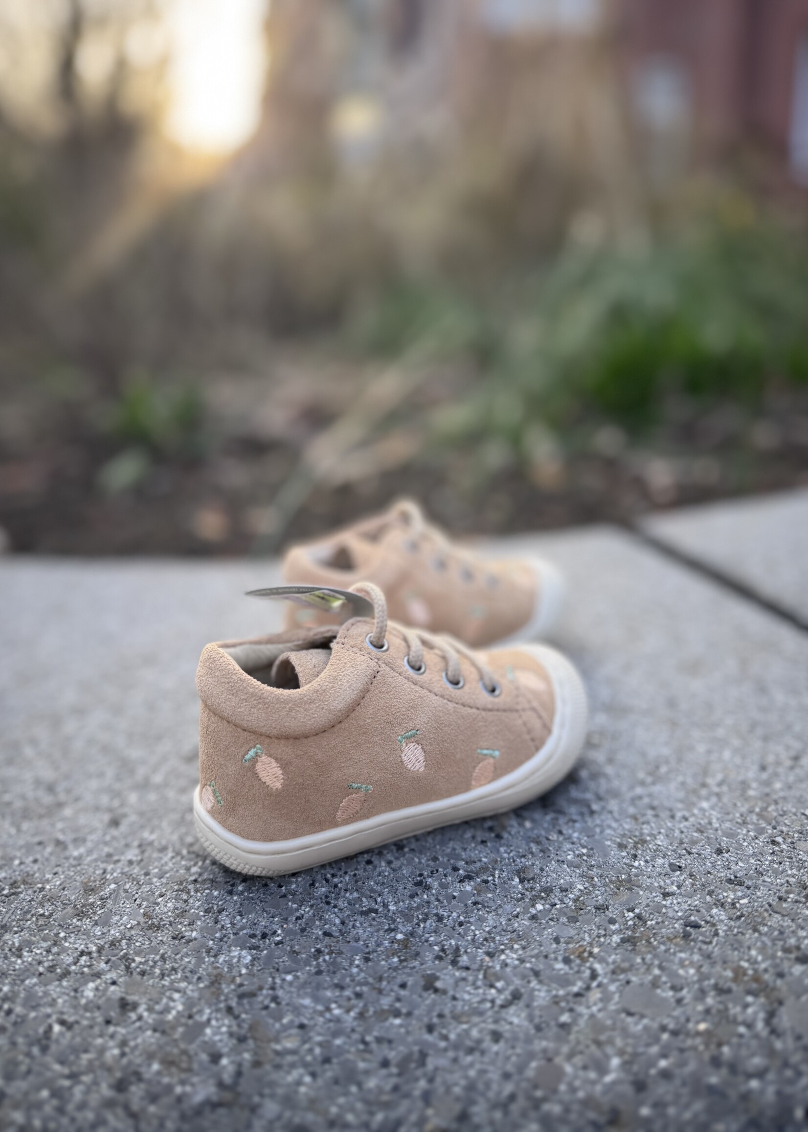 Naturino cocoon embr lemonsoda suede sand